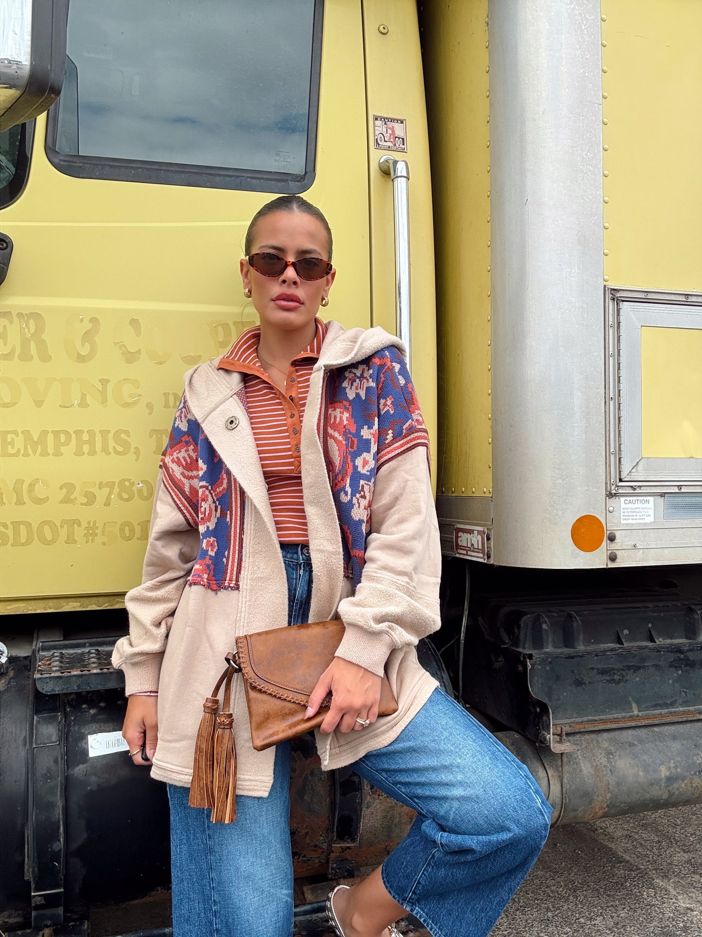 BOWERY BUTTON UP SWEATSHIRT