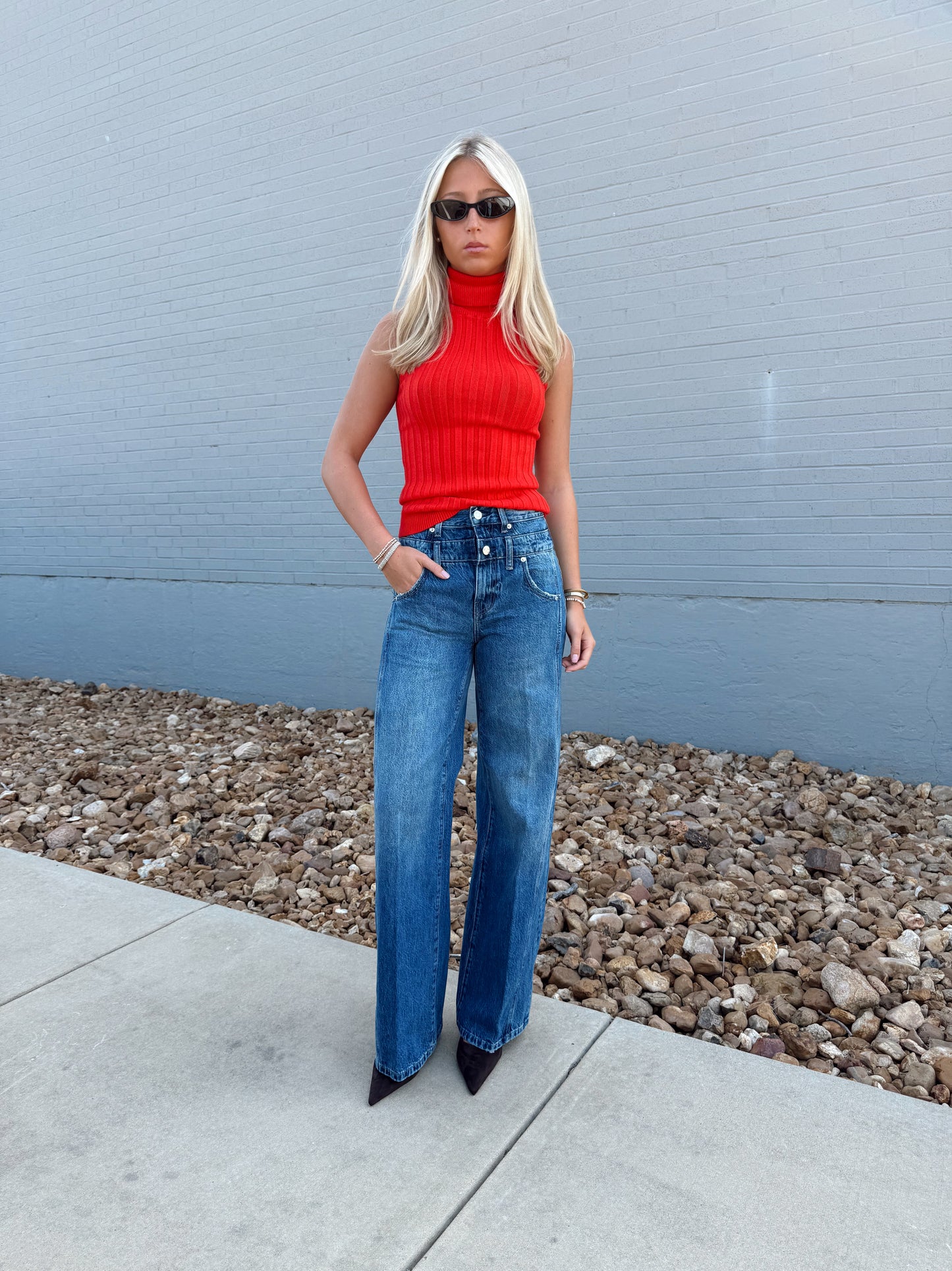 BEN TURTLENECK KNIT TOP