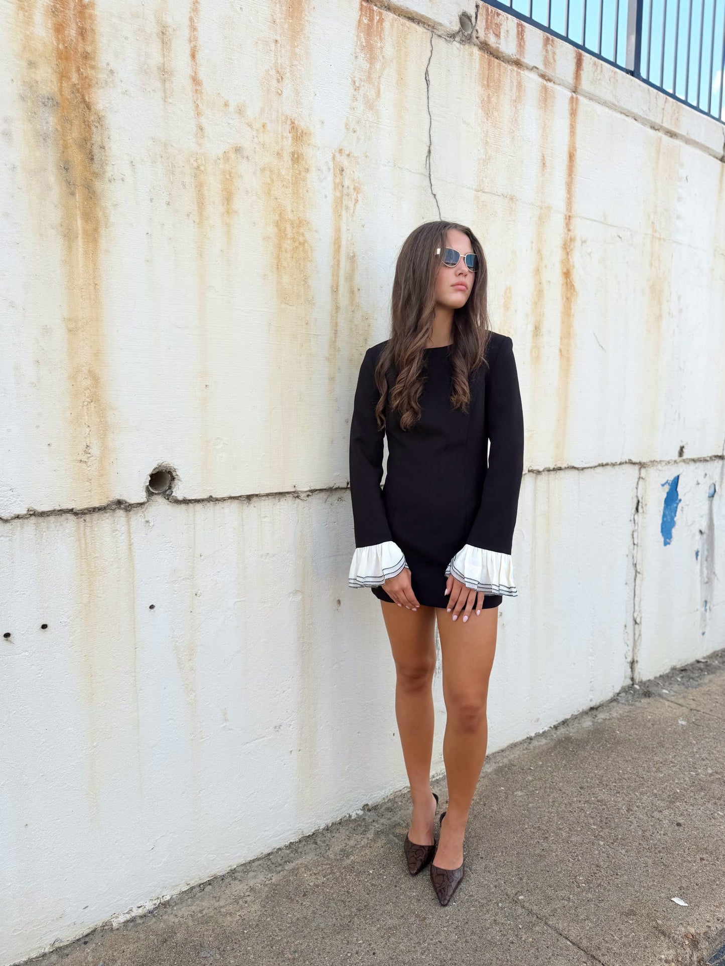 RUFFLE DETAILED LS MINI DRESS