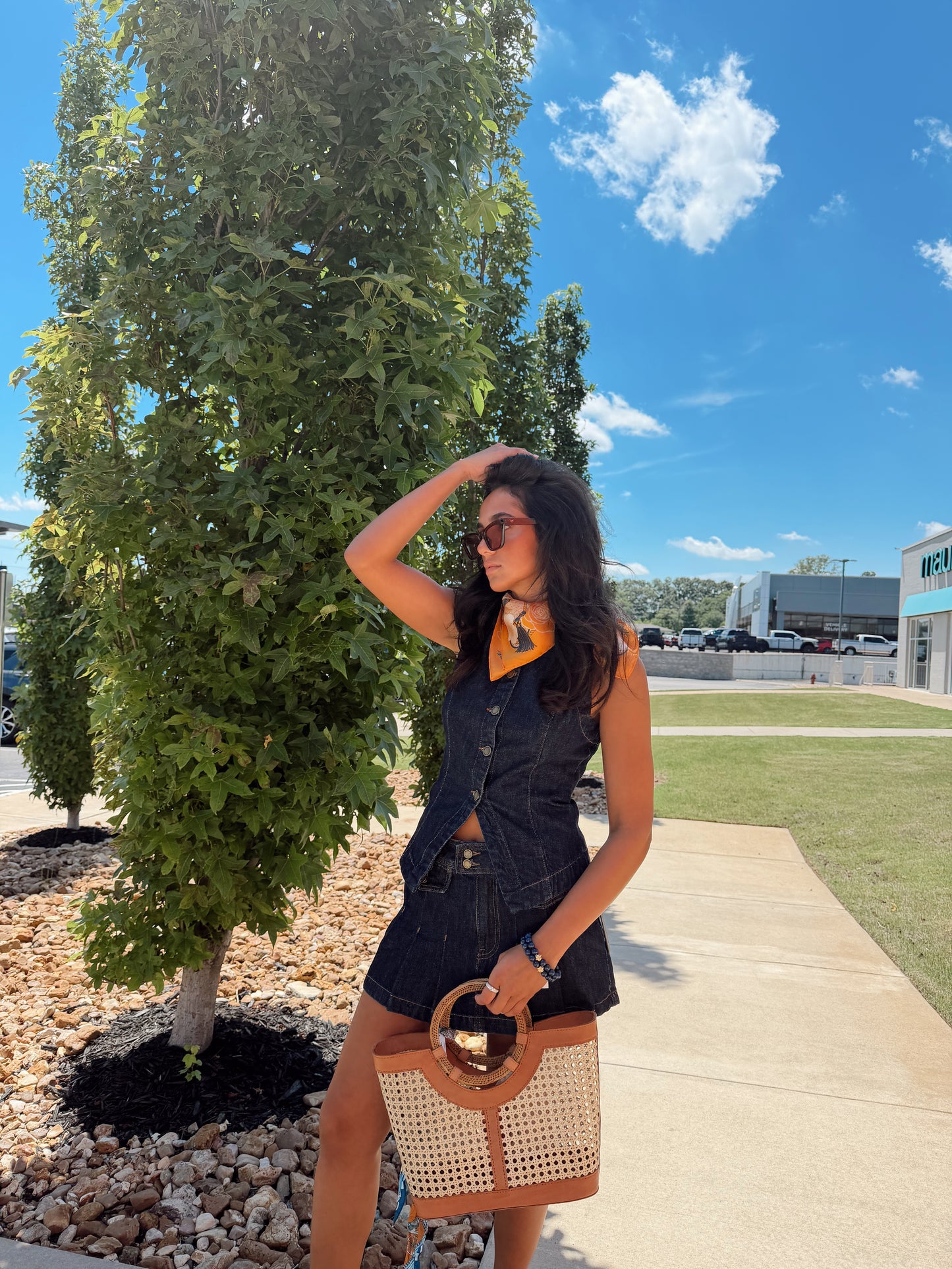 OUT AND ABOUT SKIRT