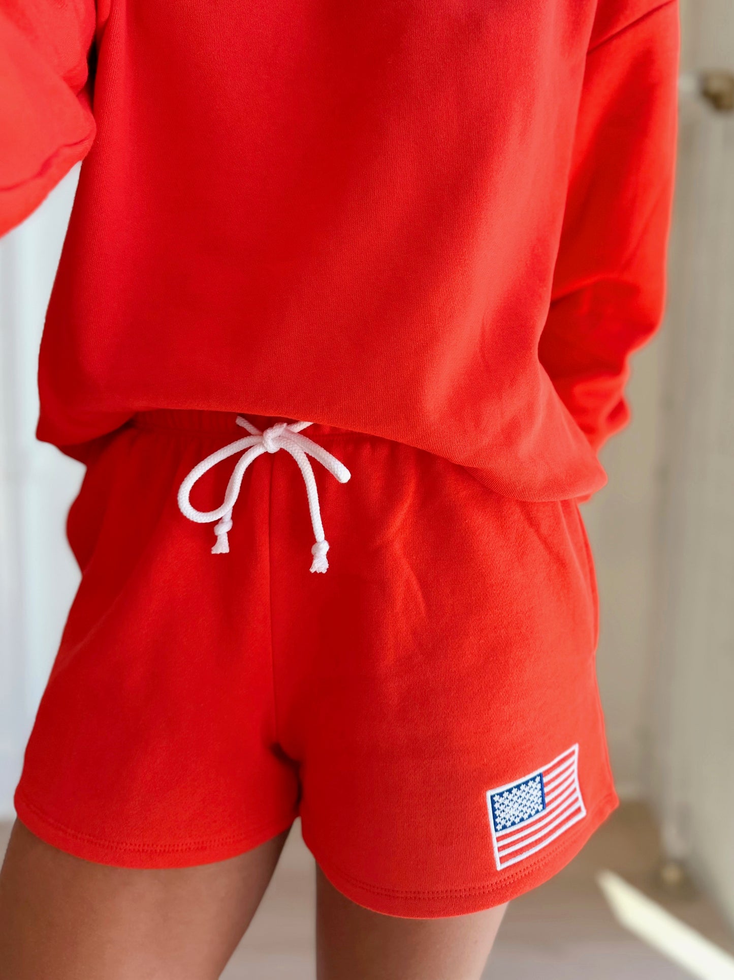 TRUE CLASSIC SHORT