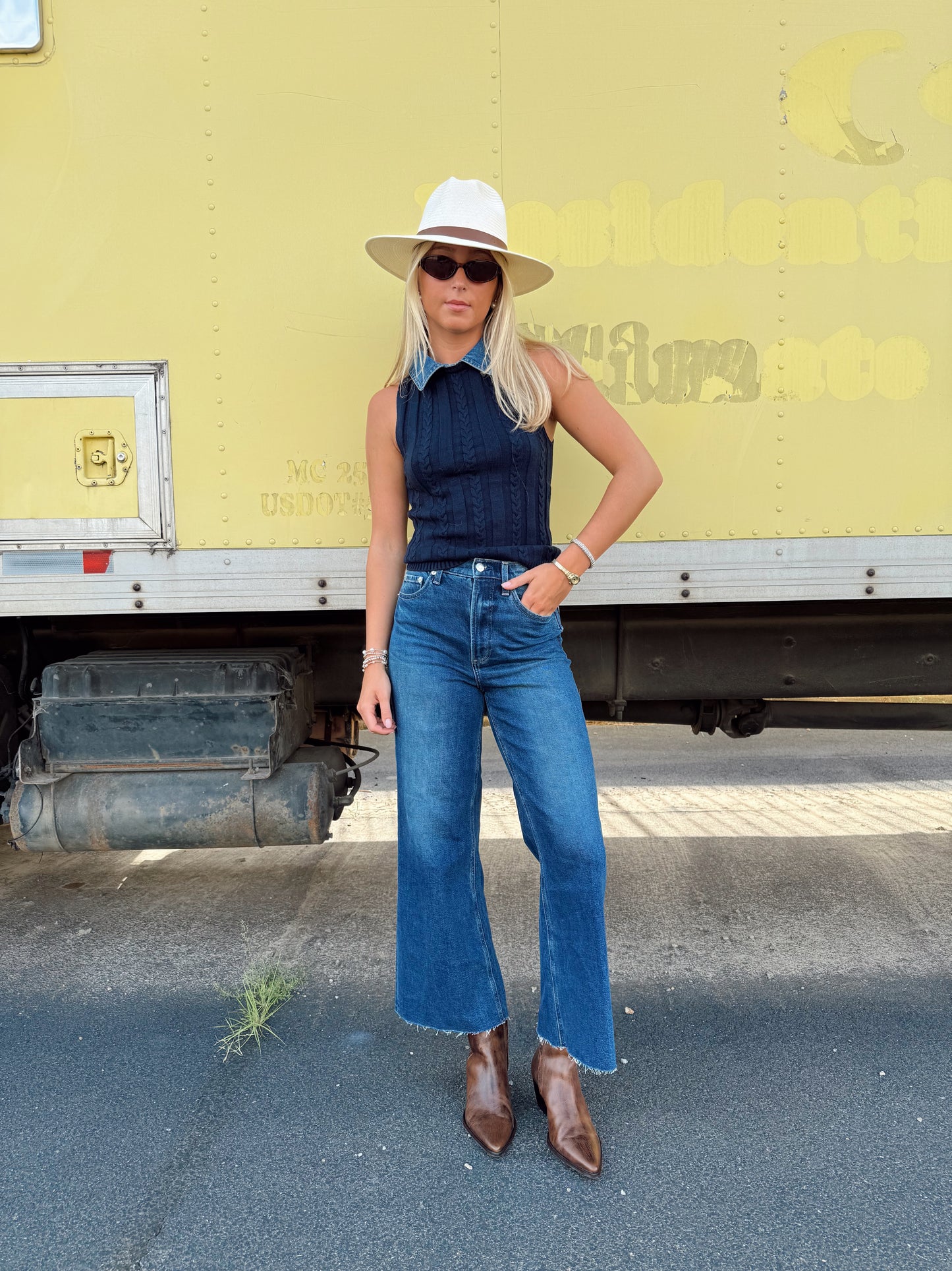 DASH DENIM COLLARED SHELL TOP