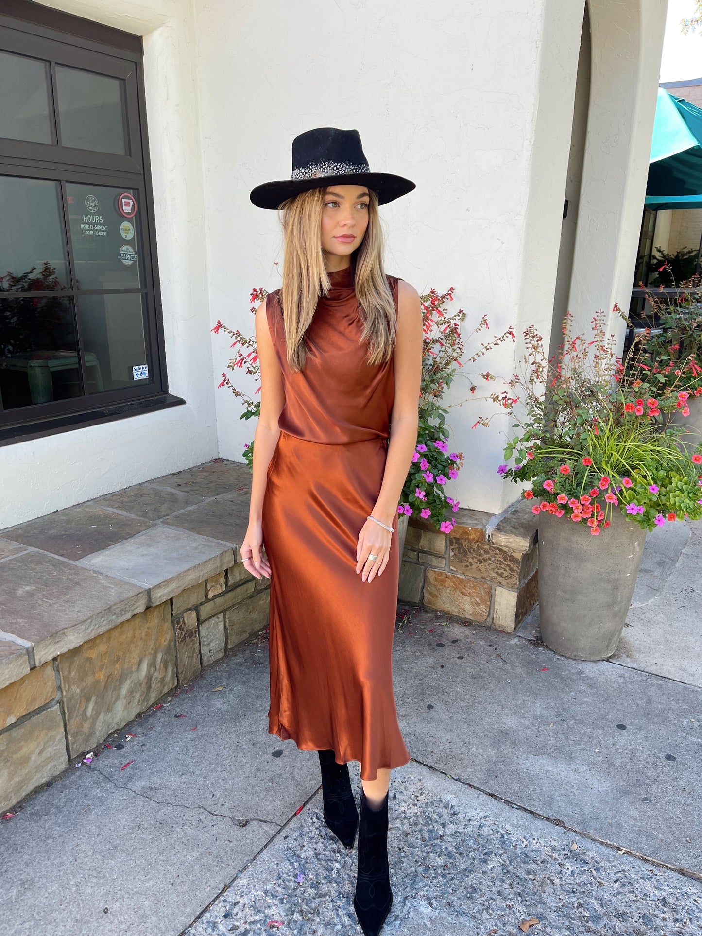 ANYA SKIRT
