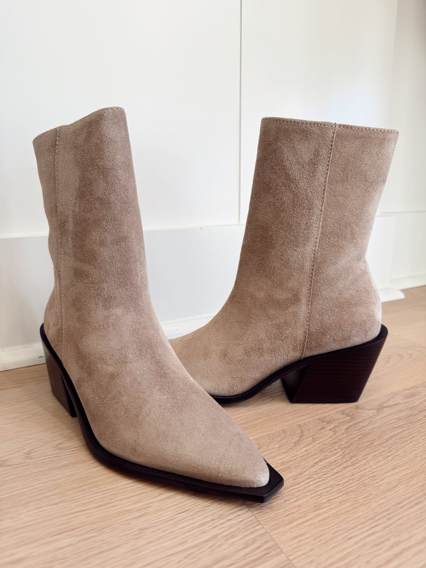 CLEO BOOT