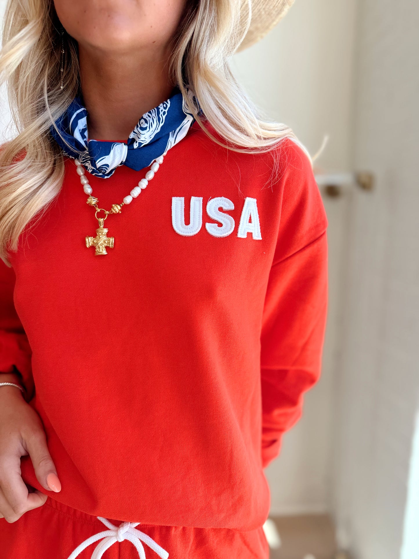 FREE TIME SWEATSHIRT