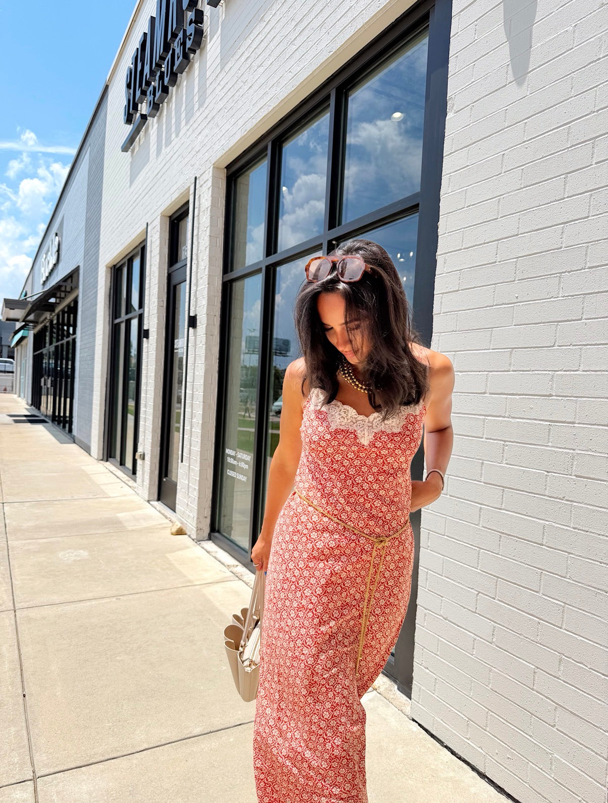 EMELAIRIS FLORAL MIDI DRESS