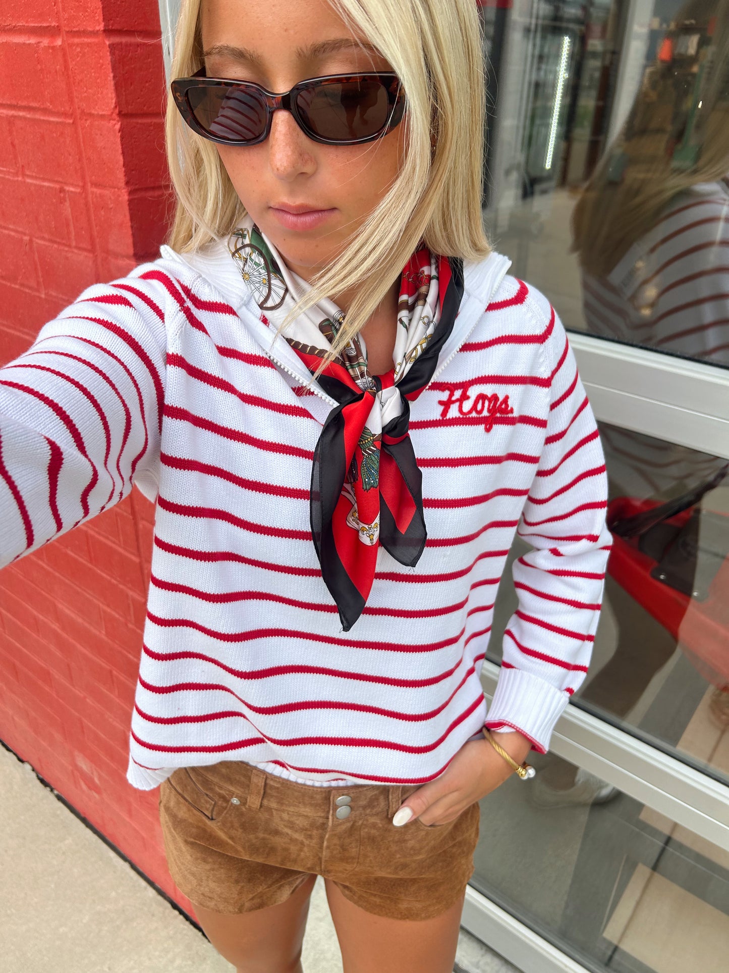 QUARTER ZIP HOGS SWEATER