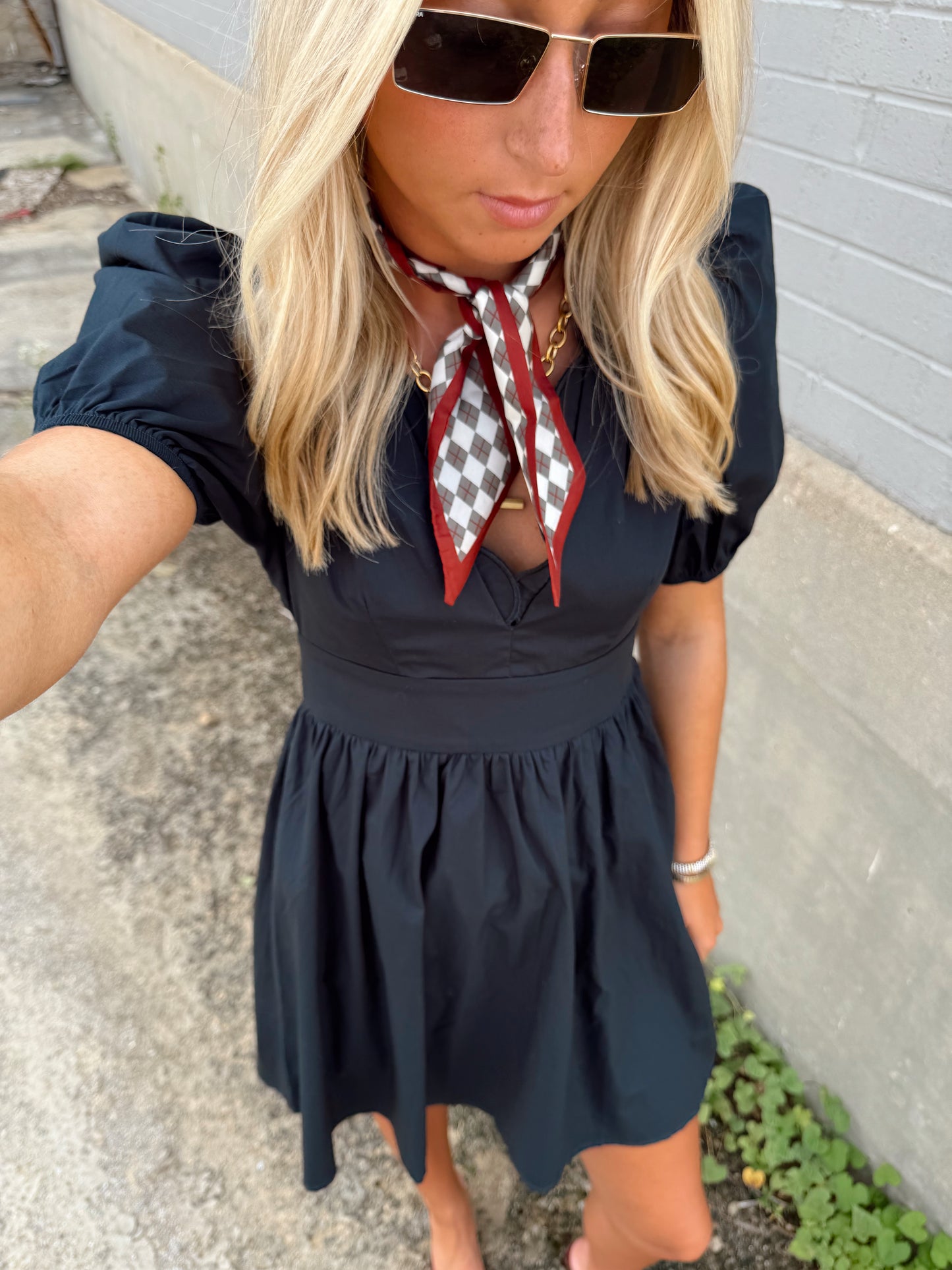 SCALLOPED NECKLINE DRESS