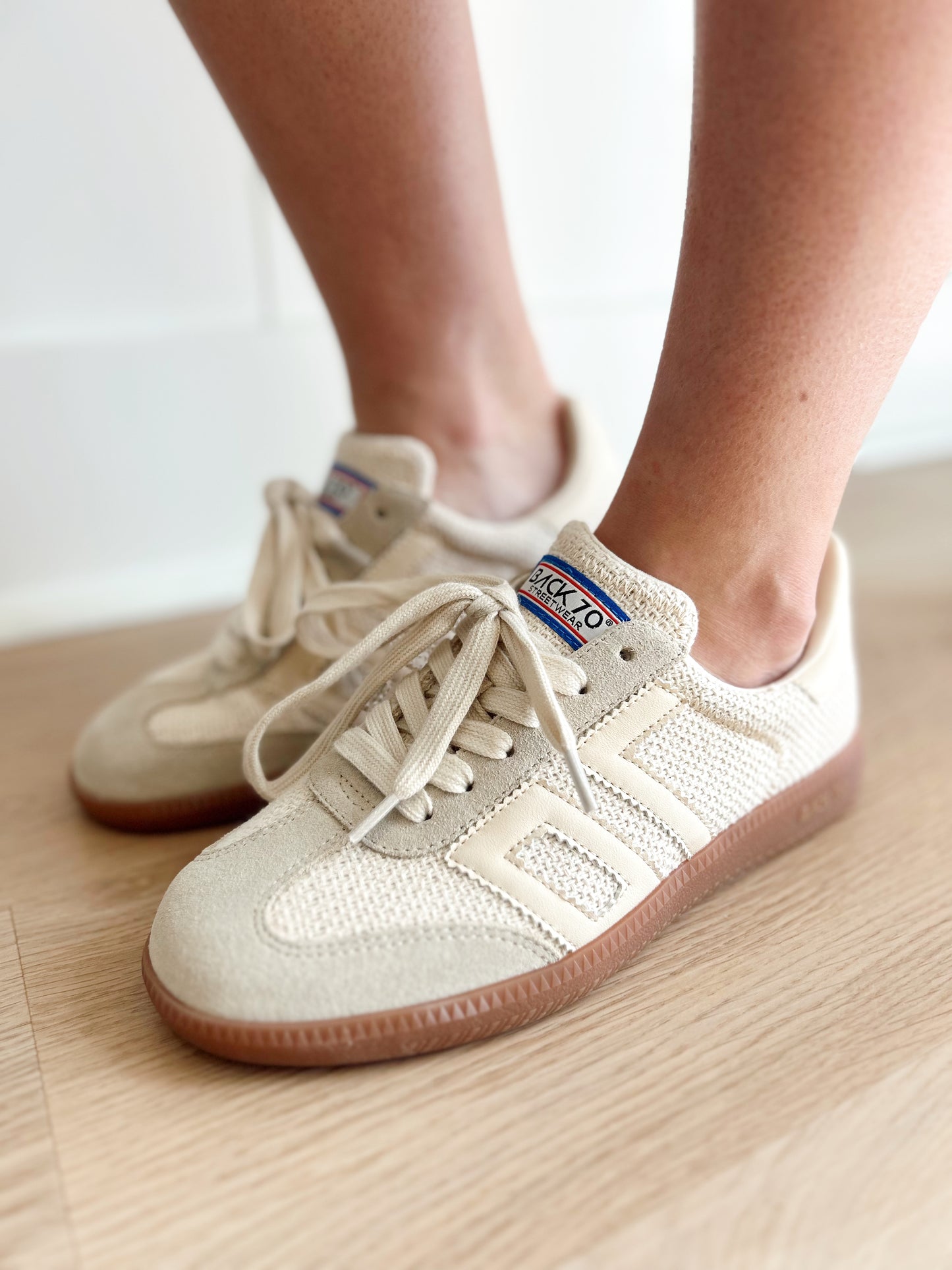 IUTA SNEAKER