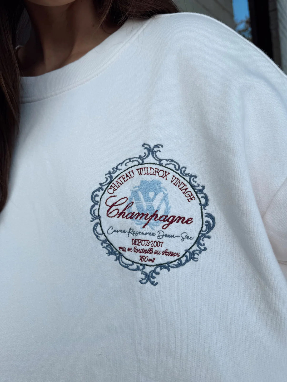 CHAMPAGNE LABEL ROADTRIP SWEATSHIRT