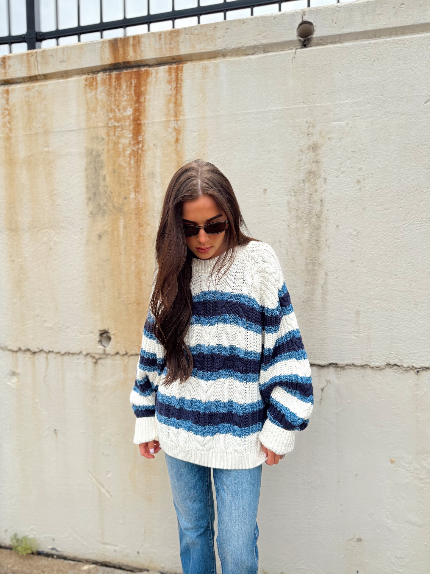 FRANKIE SWEATER