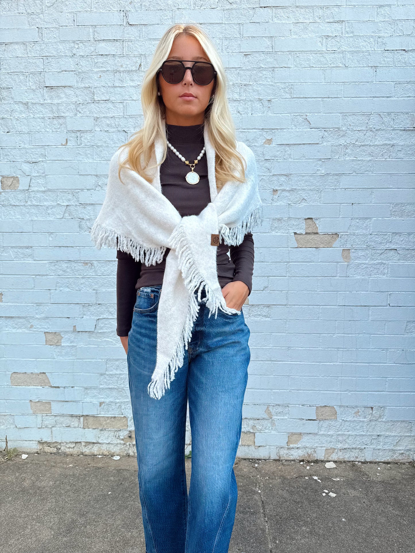 KNIT SHAWL SCARF