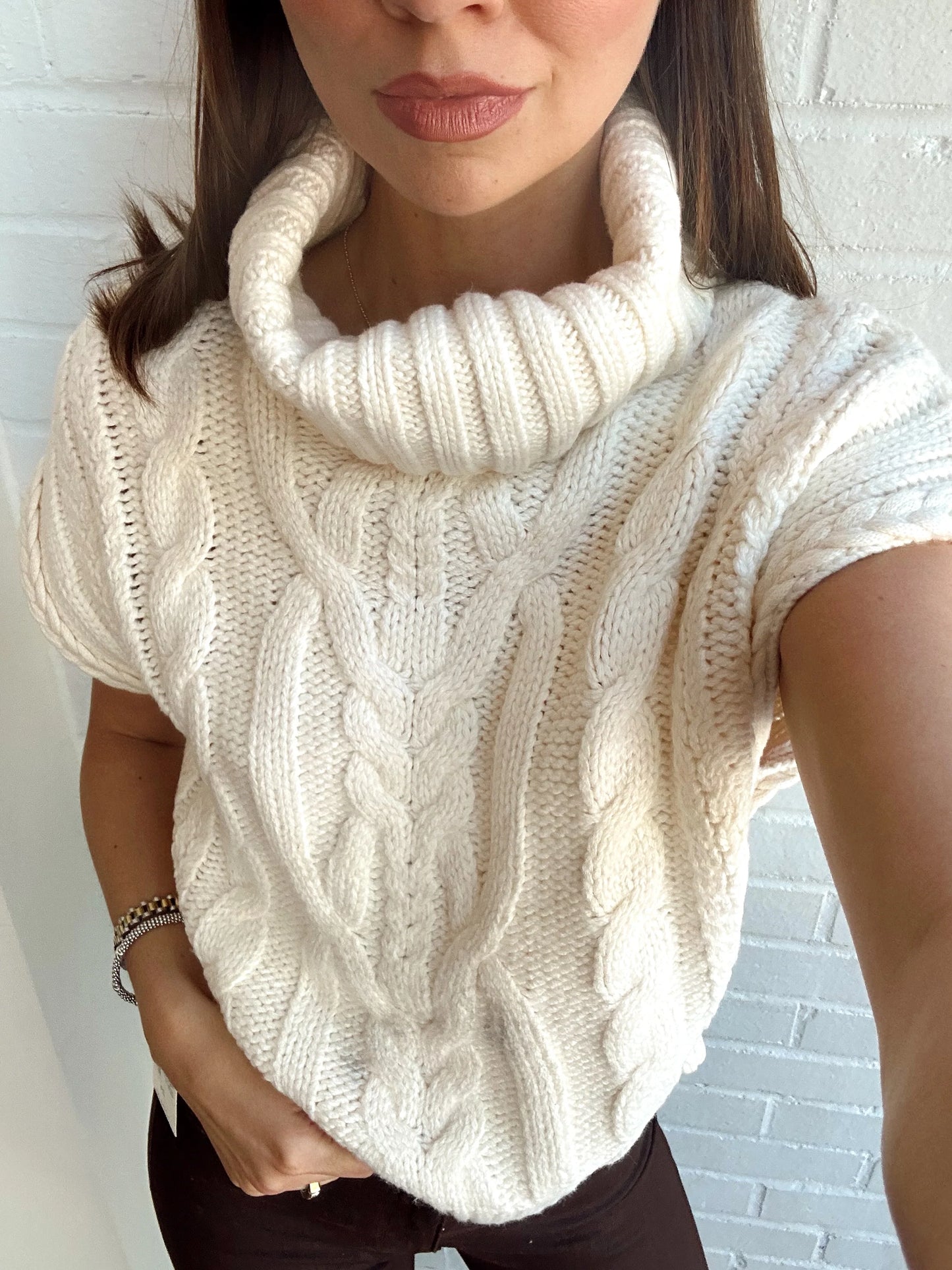ANGELICA CABLE TRIM VEST