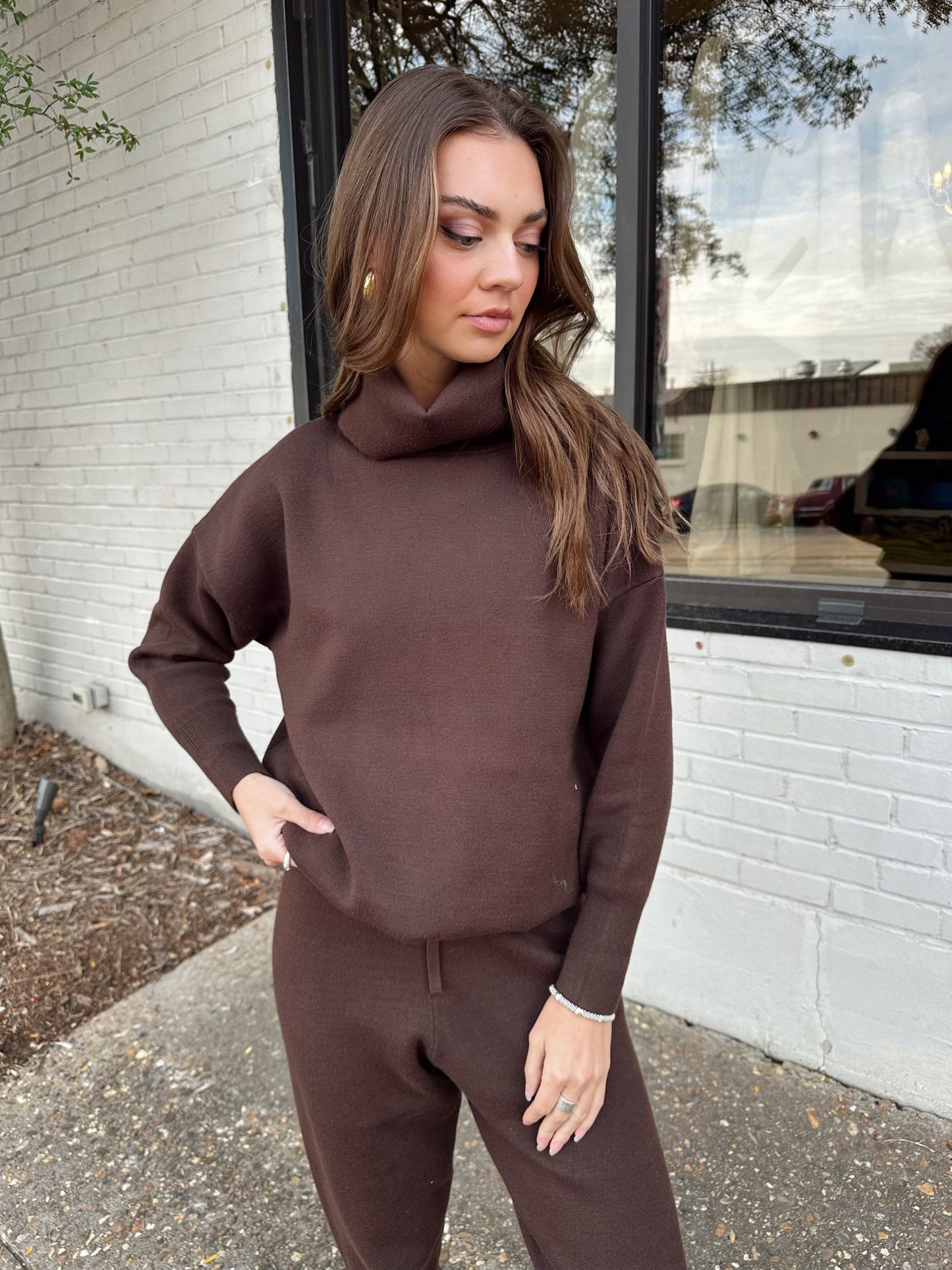 CAVENDISH ROLL NECK KNIT