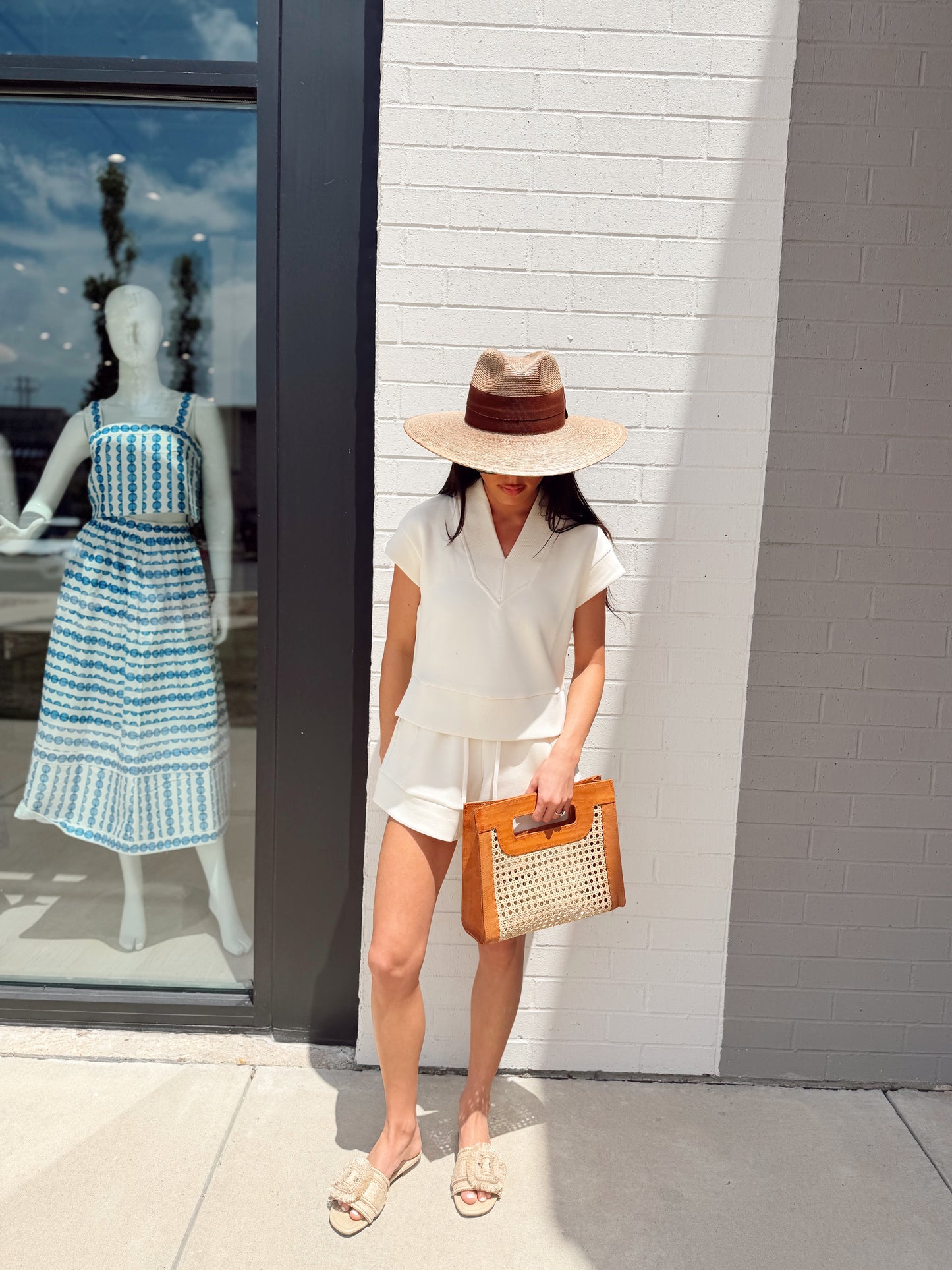 GRACE VNECK TANK