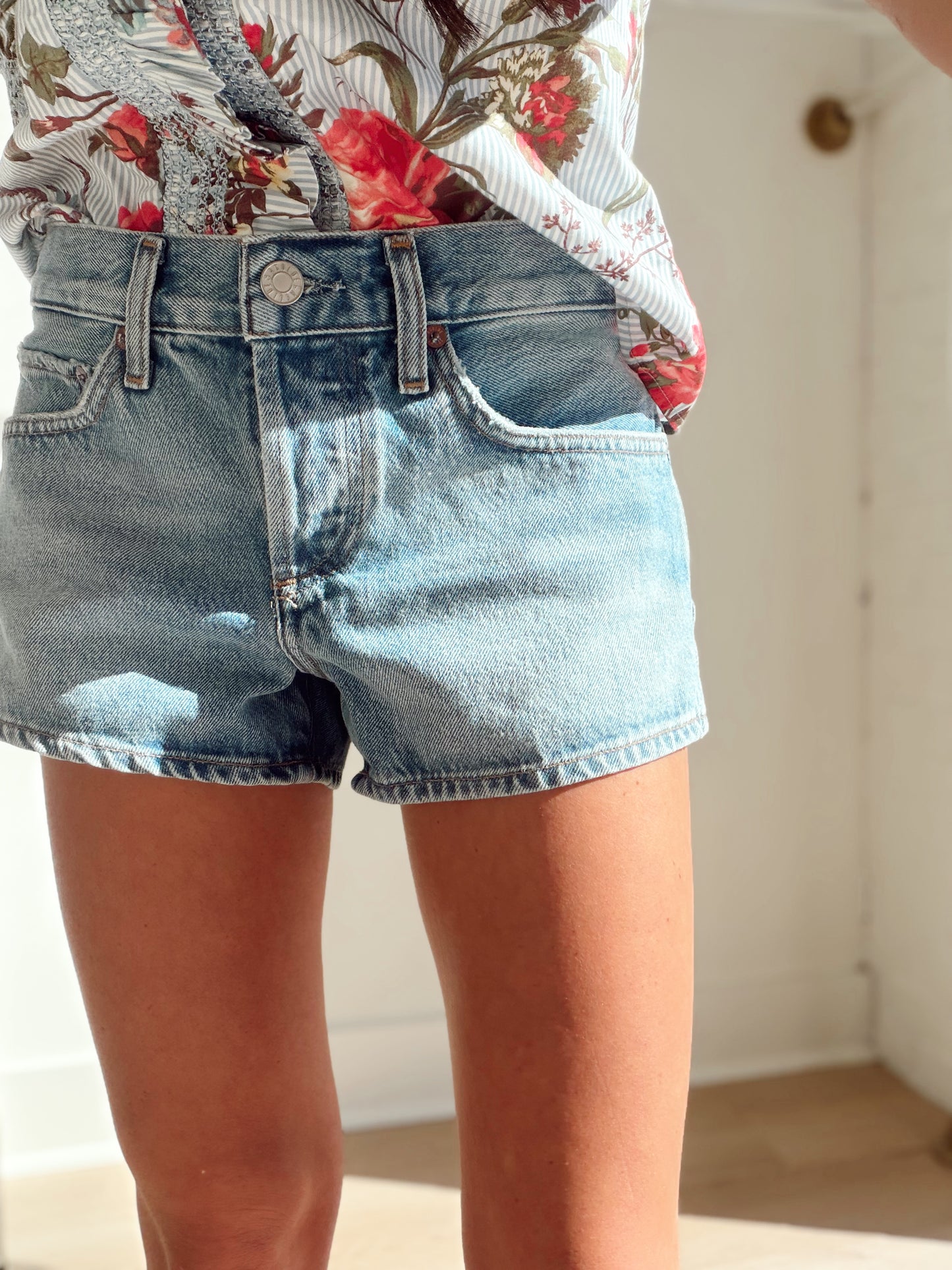 LOW RISE PARKER SHORT