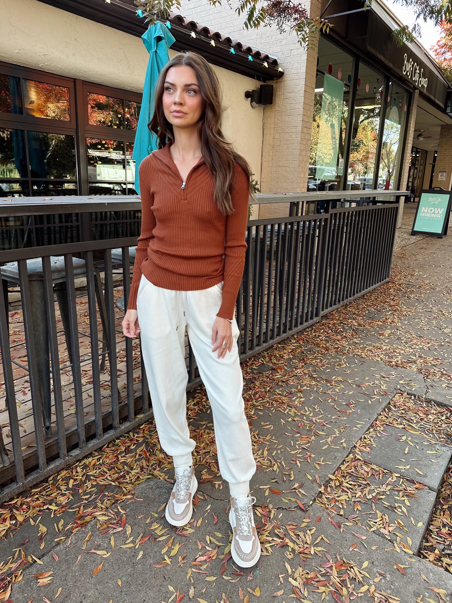 DEMI HALF ZIP KNIT