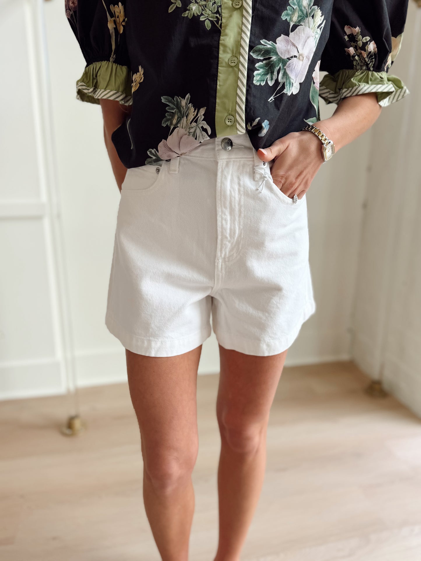 SAIGE SHORT