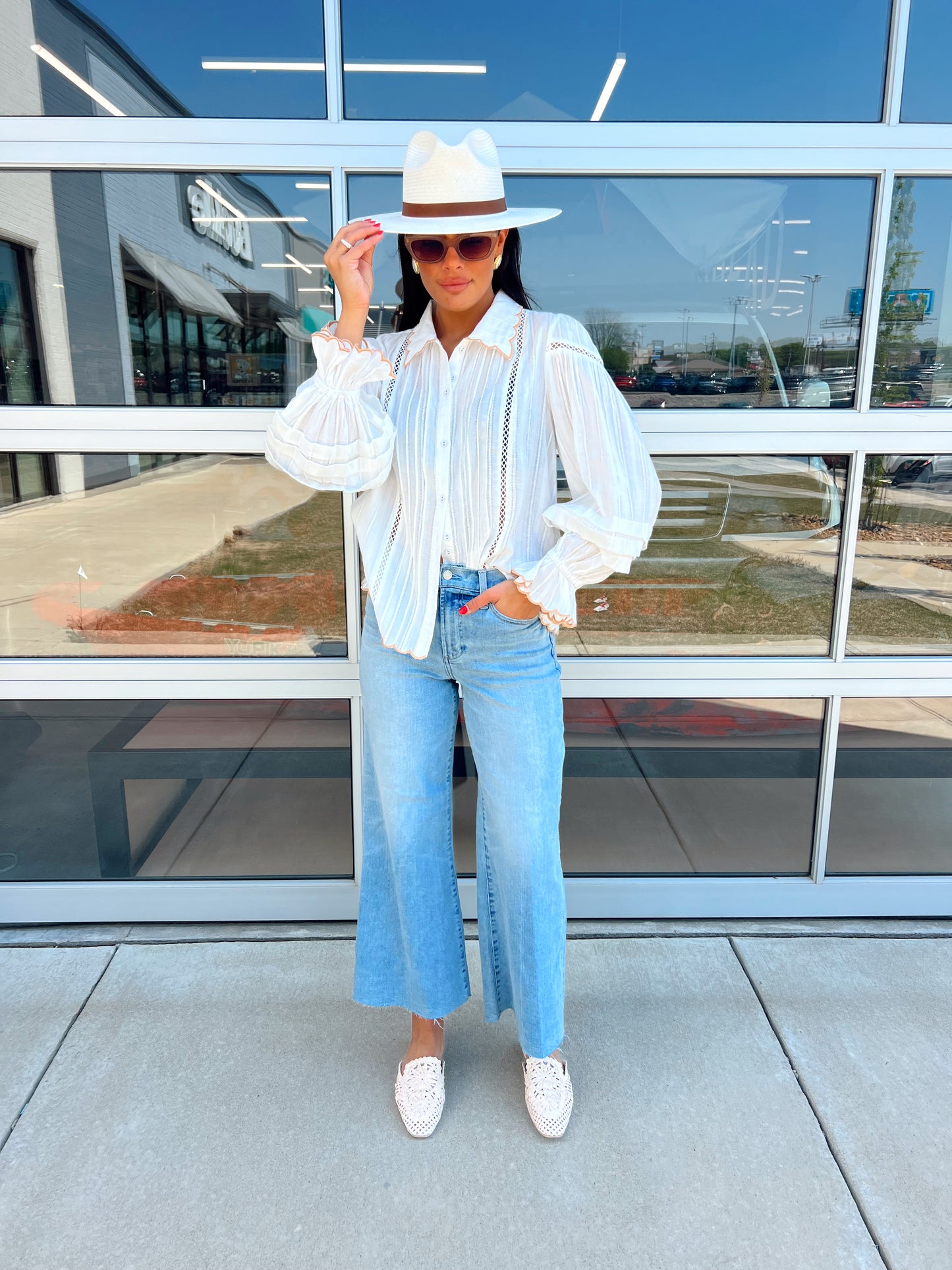 SCALLOP EDGE SHIRT TOP