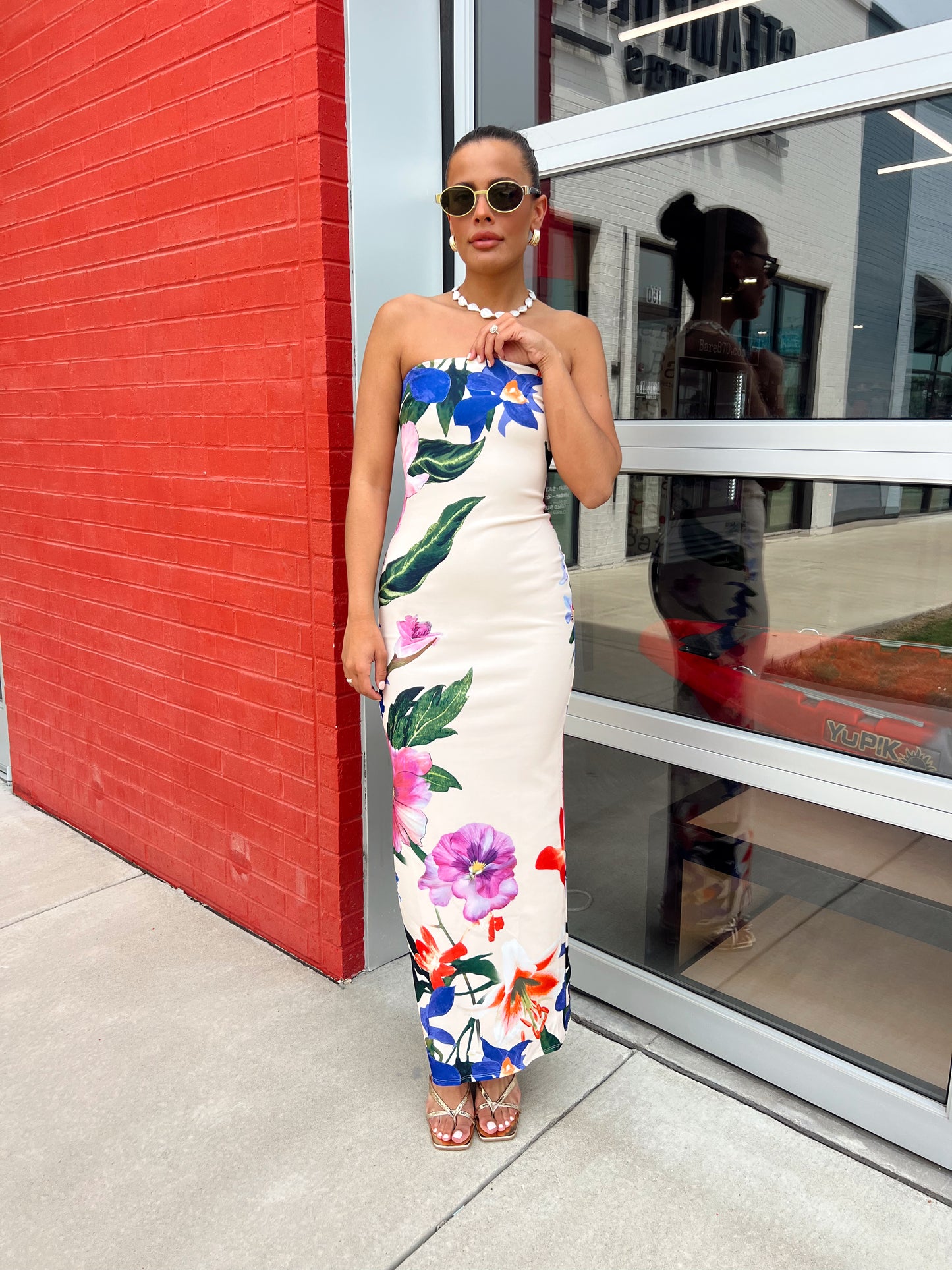 STRAPLESS FLORAL MAXI DRESS