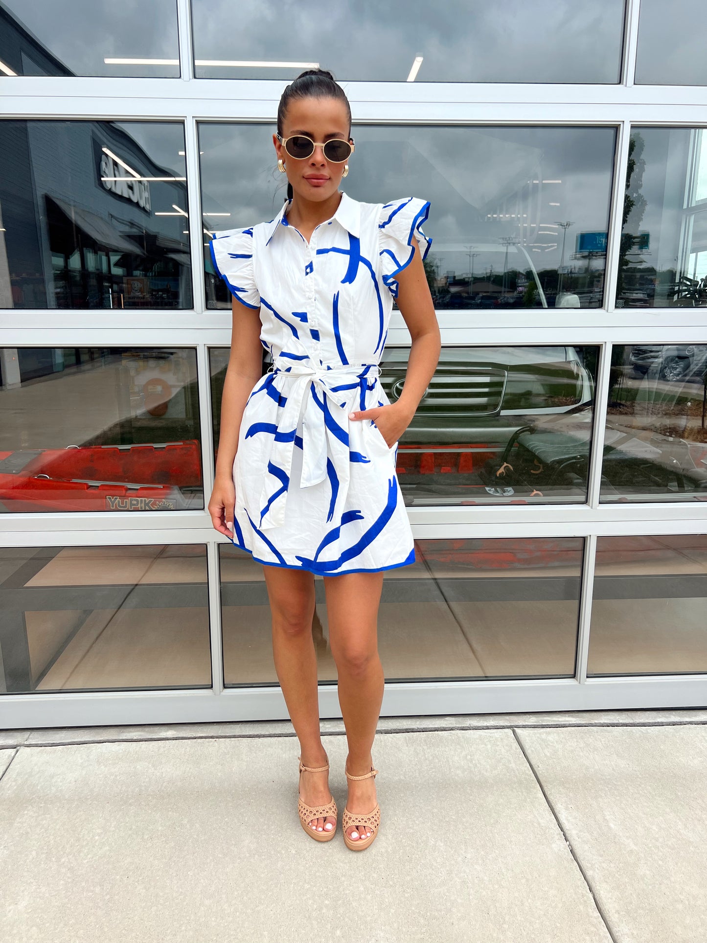 MAIA RUFFLE COLLARED DRESS