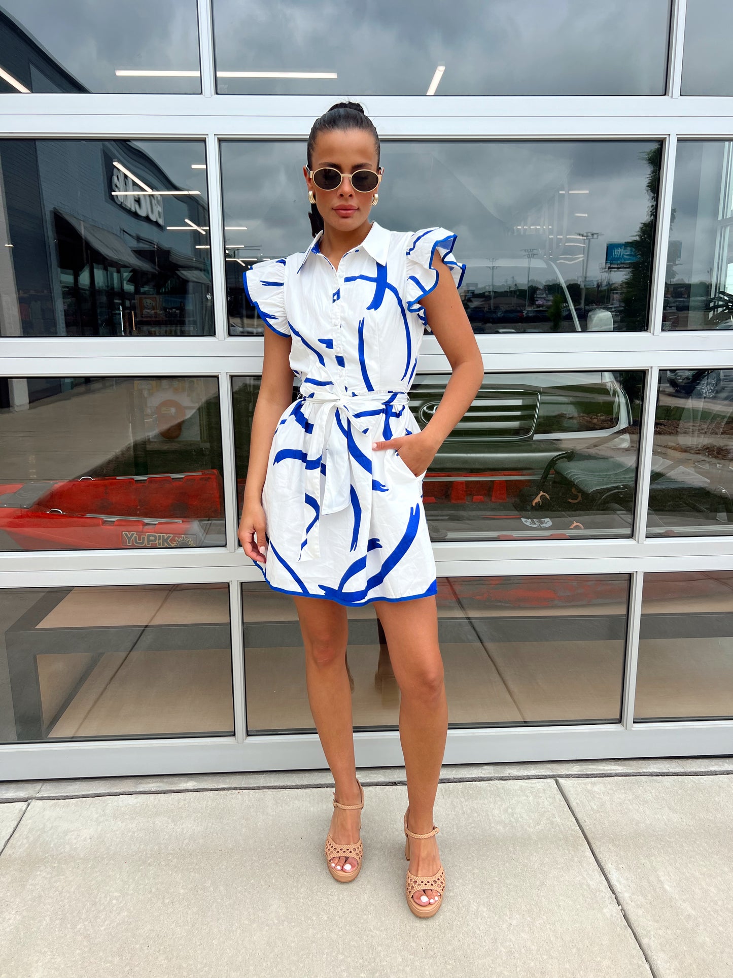 MAIA RUFFLE COLLARED DRESS