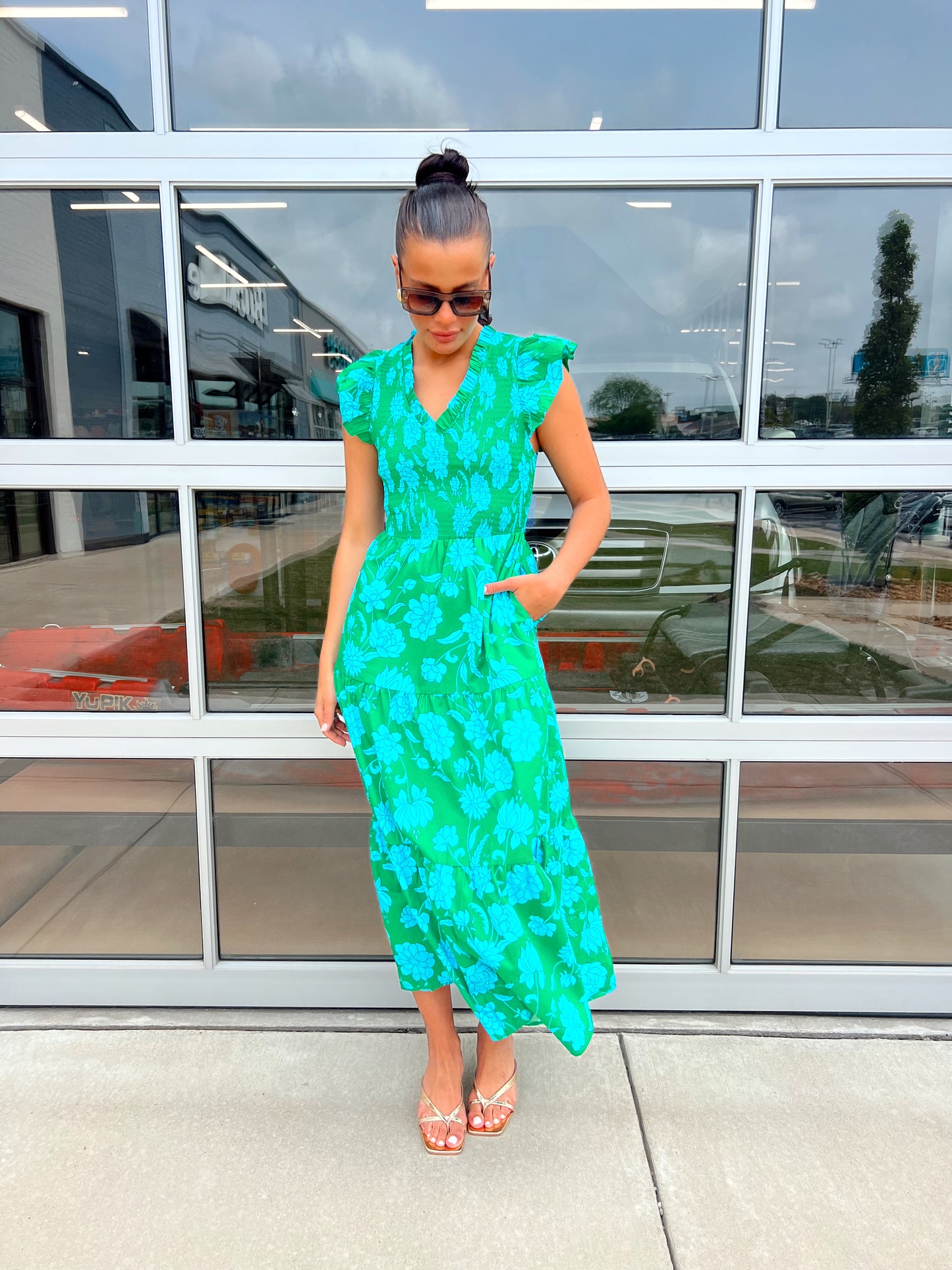 WATER LILY FLORAL SMOCKED MIDI DRESS