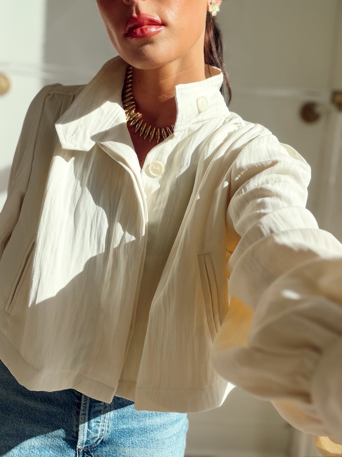 HUSTLE CROPPED JACKET