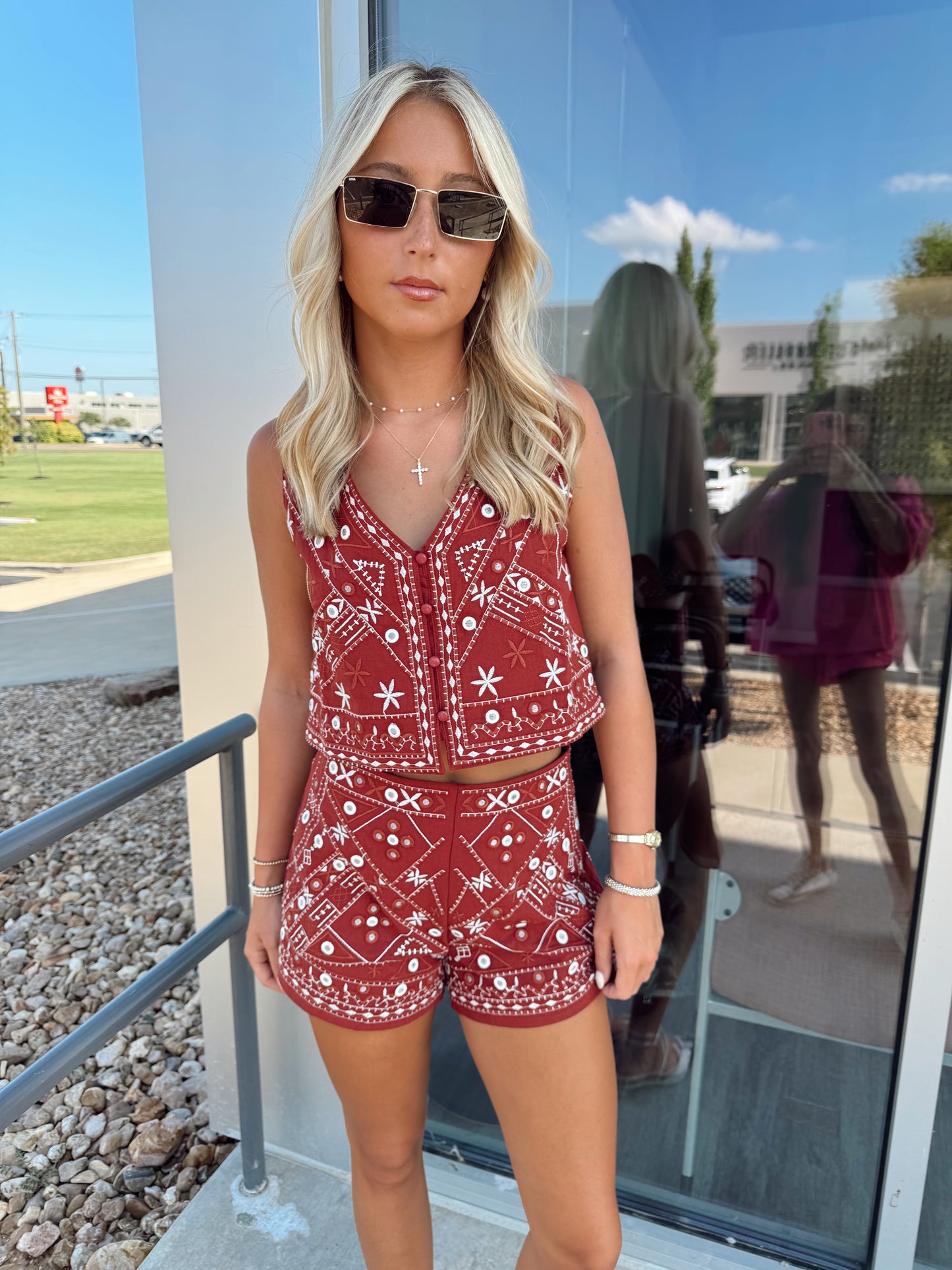 MAROON EMBROIDERED SET
