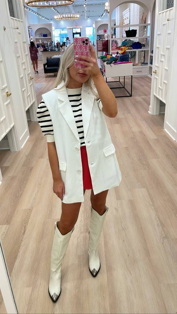 SLEEVELESS BLAZER VEST