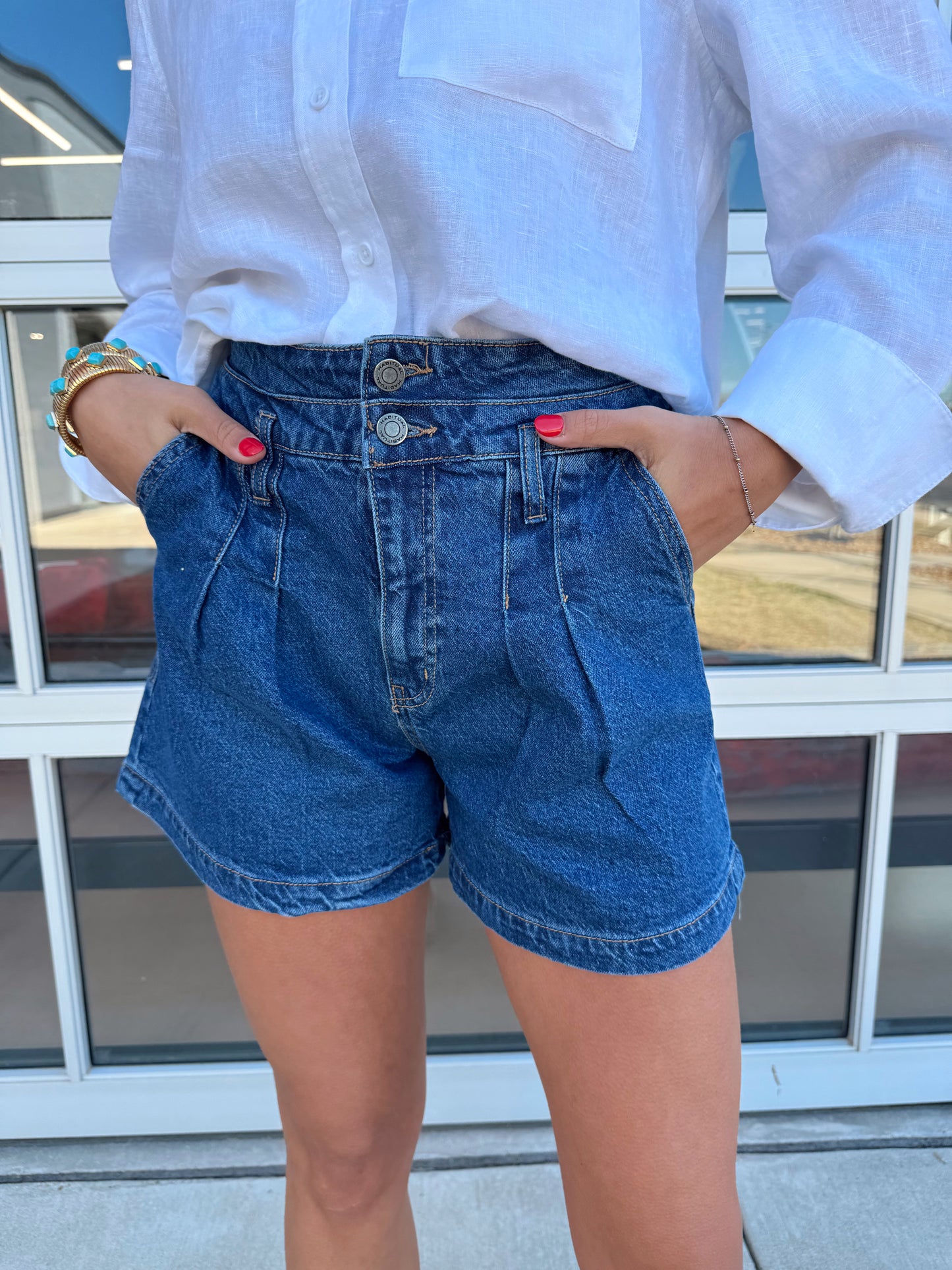 DOUBLE WAISTBAND DENIM SHORT