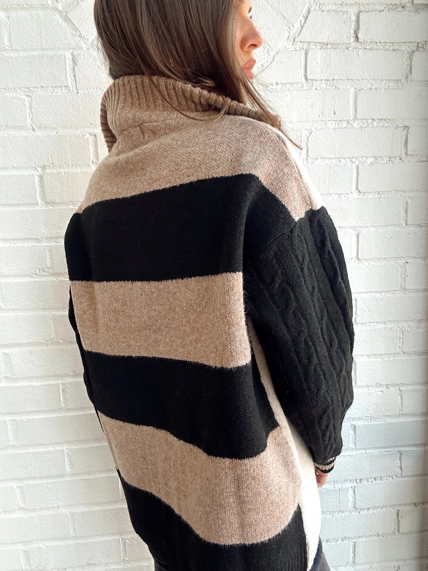 GARY SWEATER