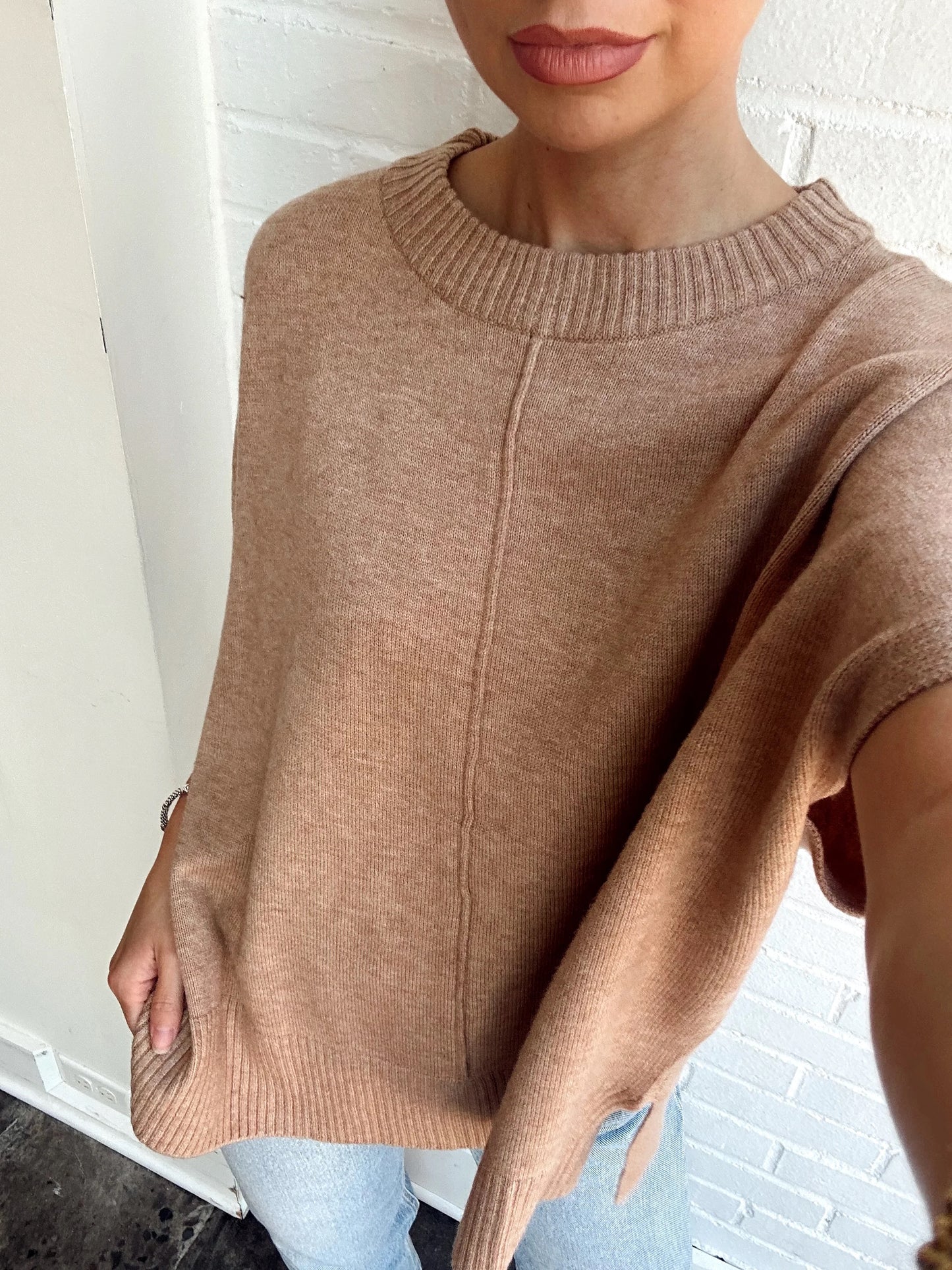 GWYNETH CAROLINE TOP