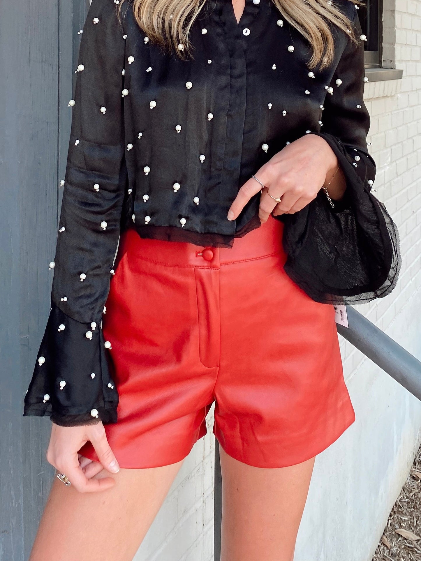 VEGAN LEATHER SHORT