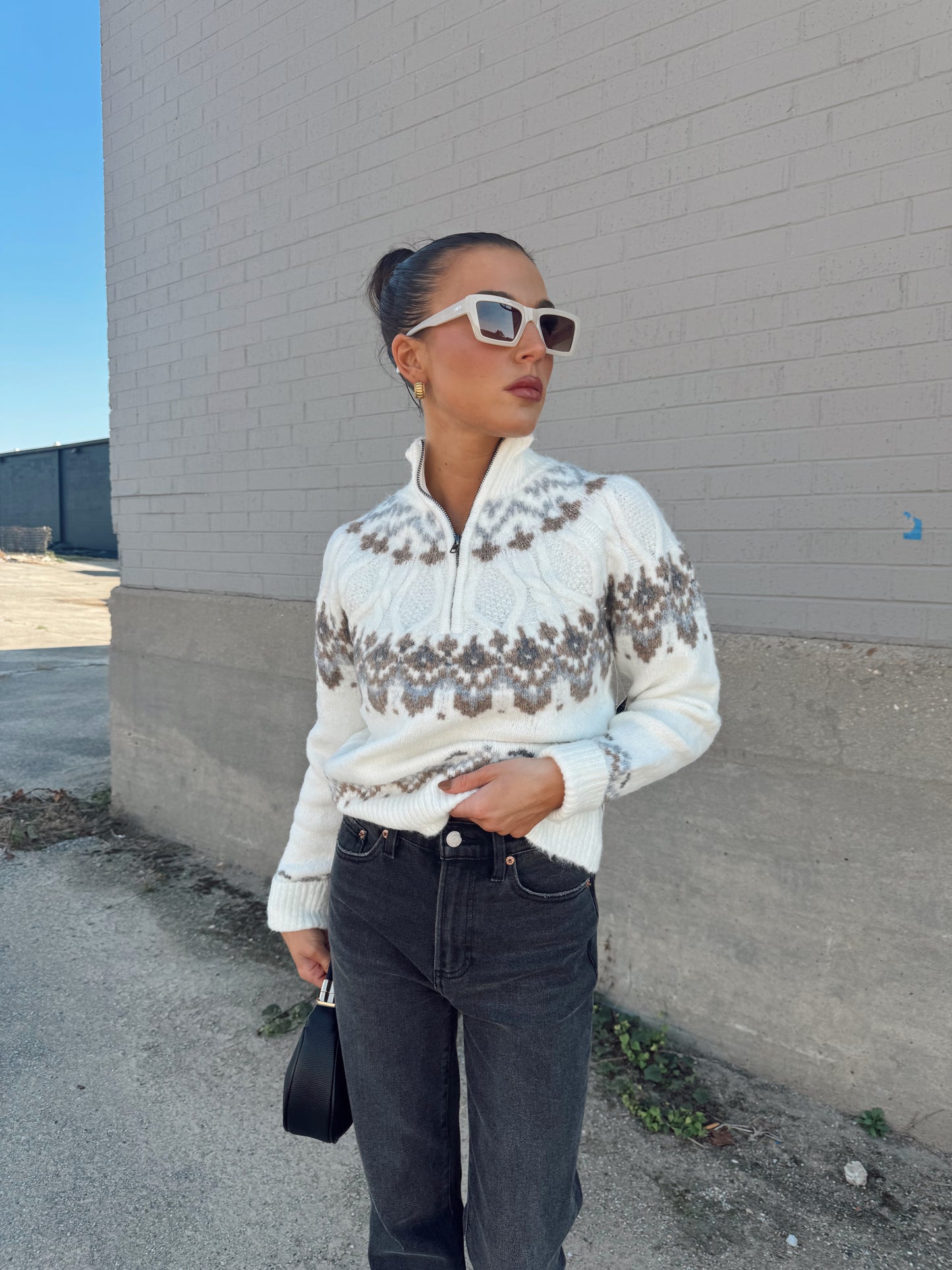 LONG RAGLEN SLEEVE PULLOVER