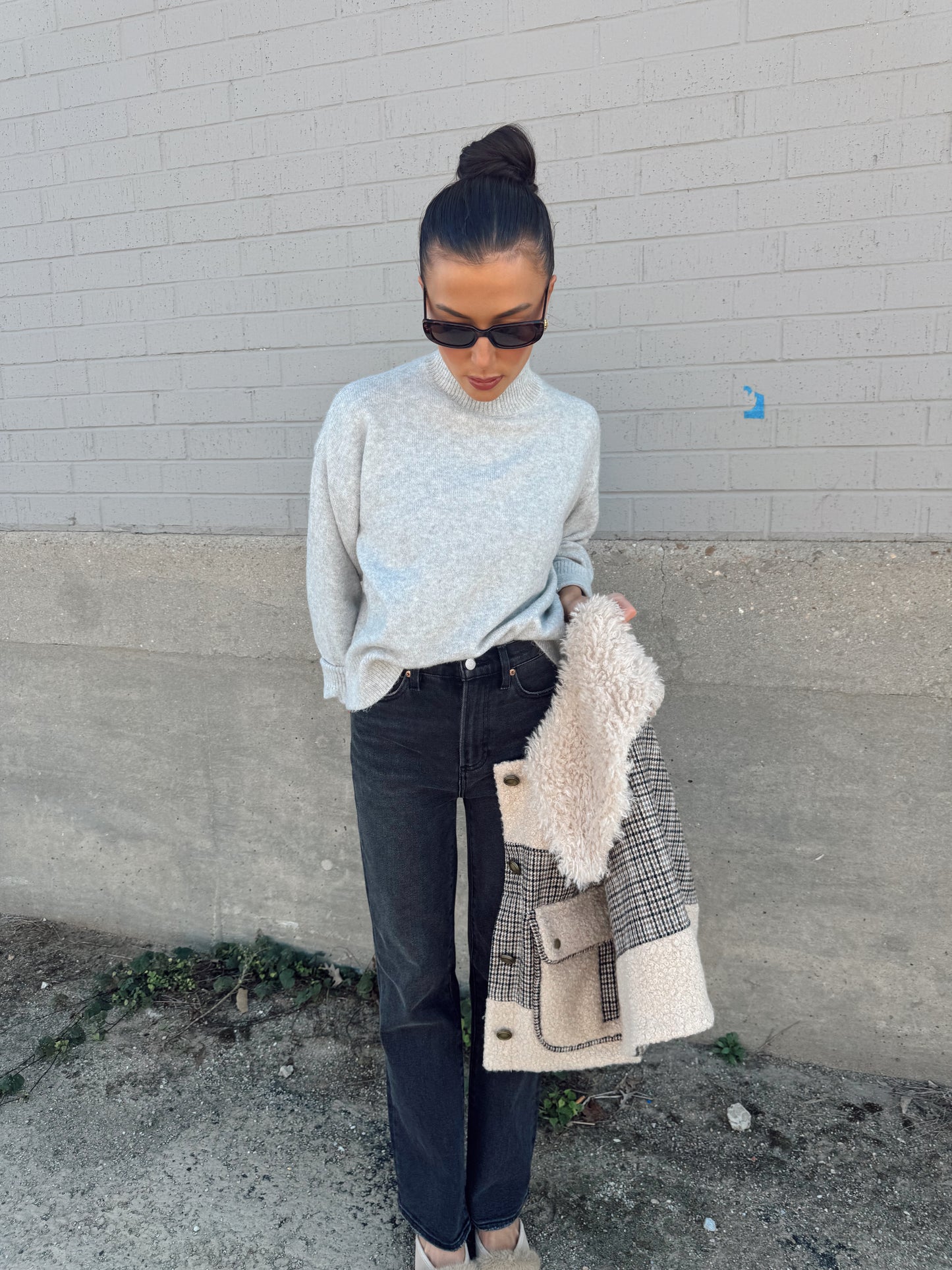 DAFFODIL MOCKNECK PULLOVER