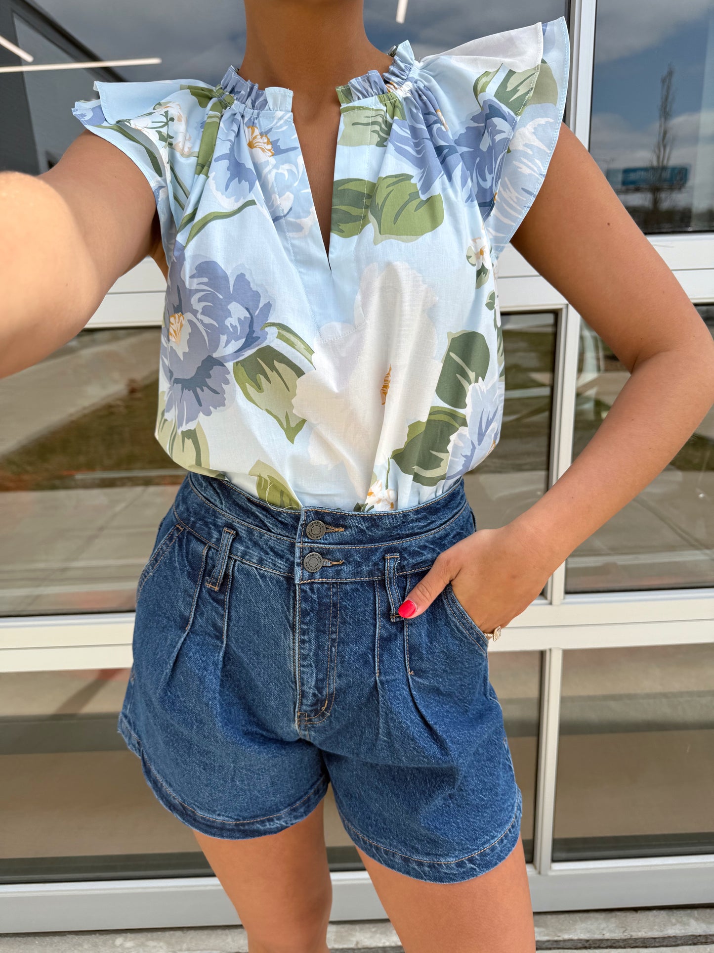 SLOANE RUFFLE TOP