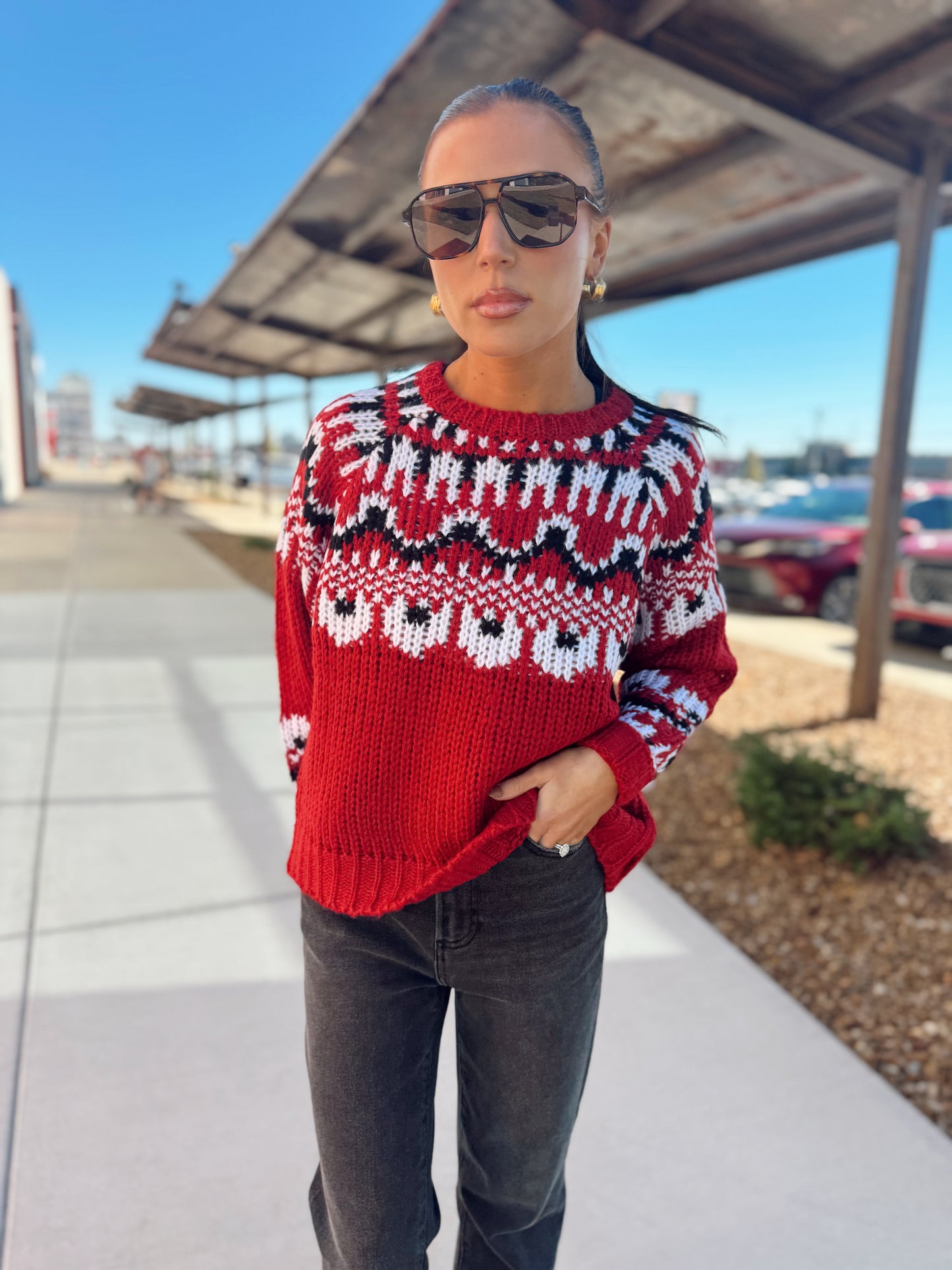HUNTER SWEATER