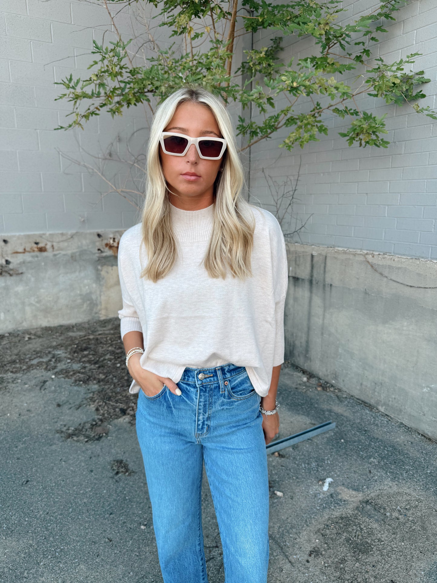 AJA SOLID TOP