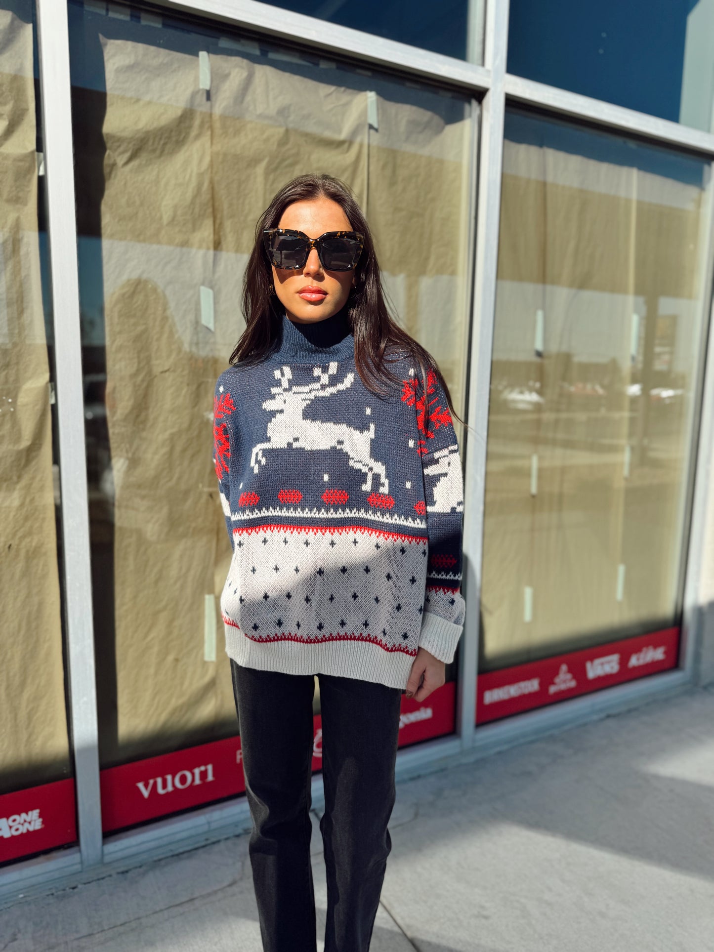 VINTAGE CHRISTMAS SWEATER