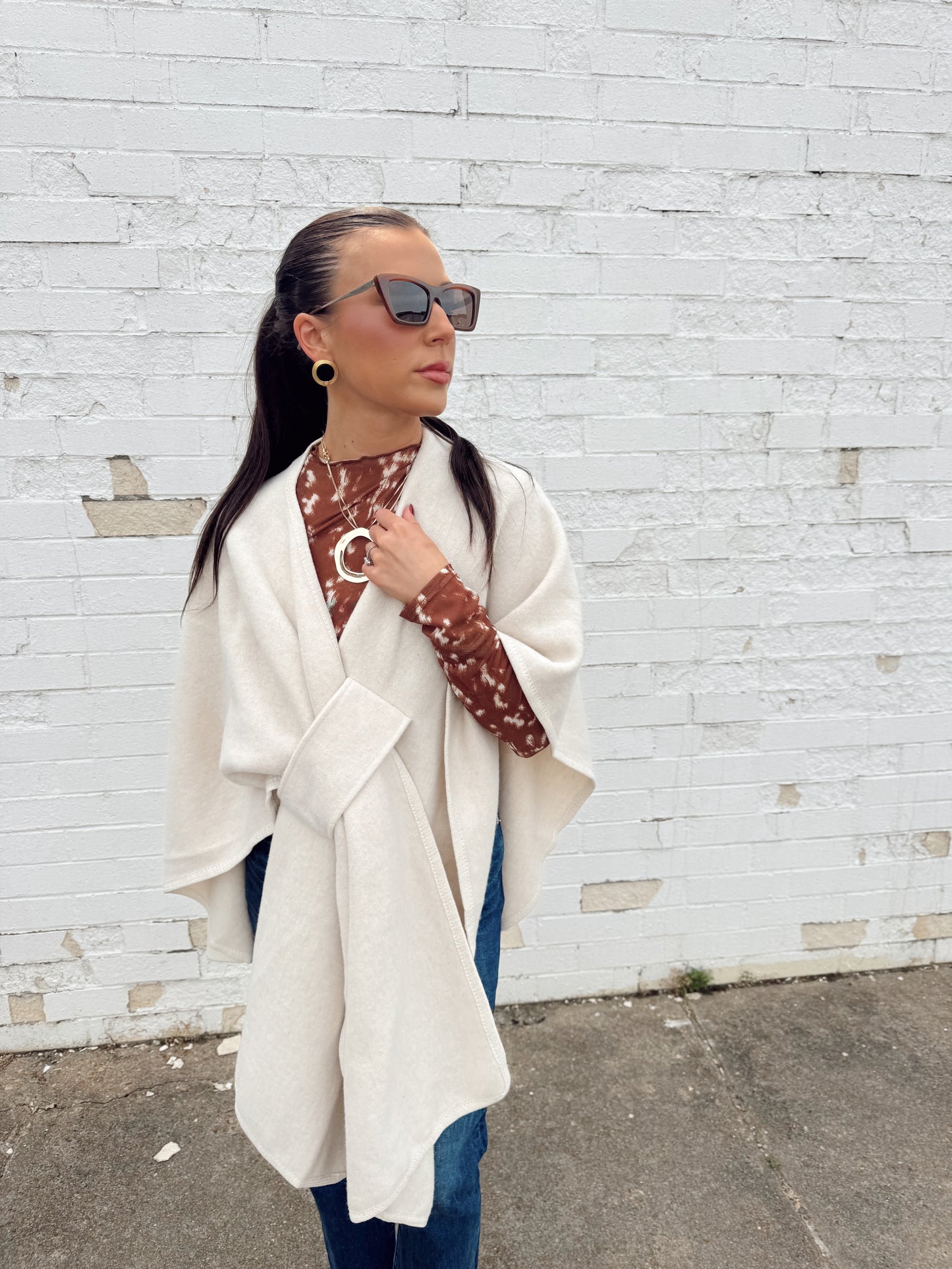 KNIT WRAP
