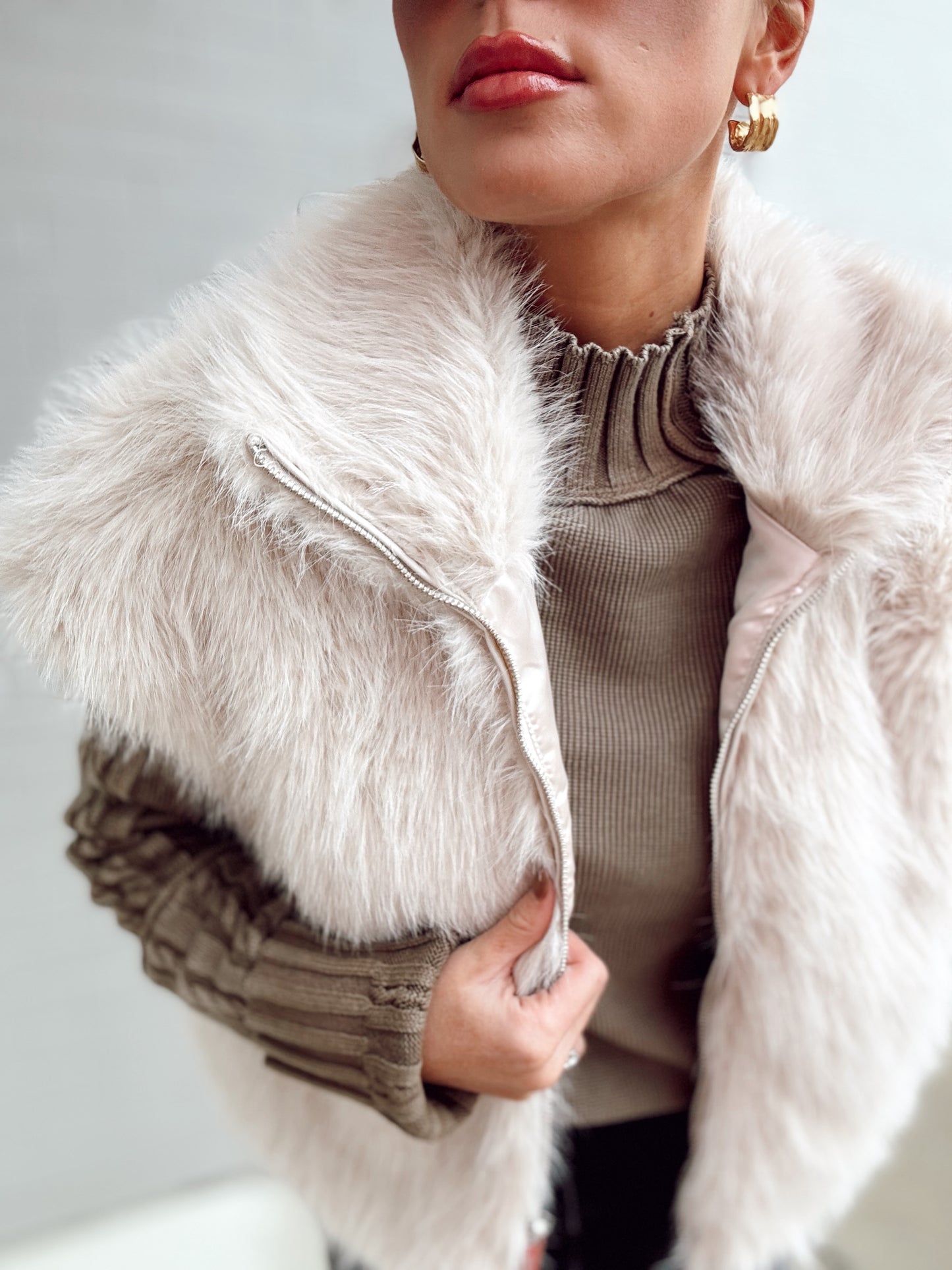 SILKY FUR VEST