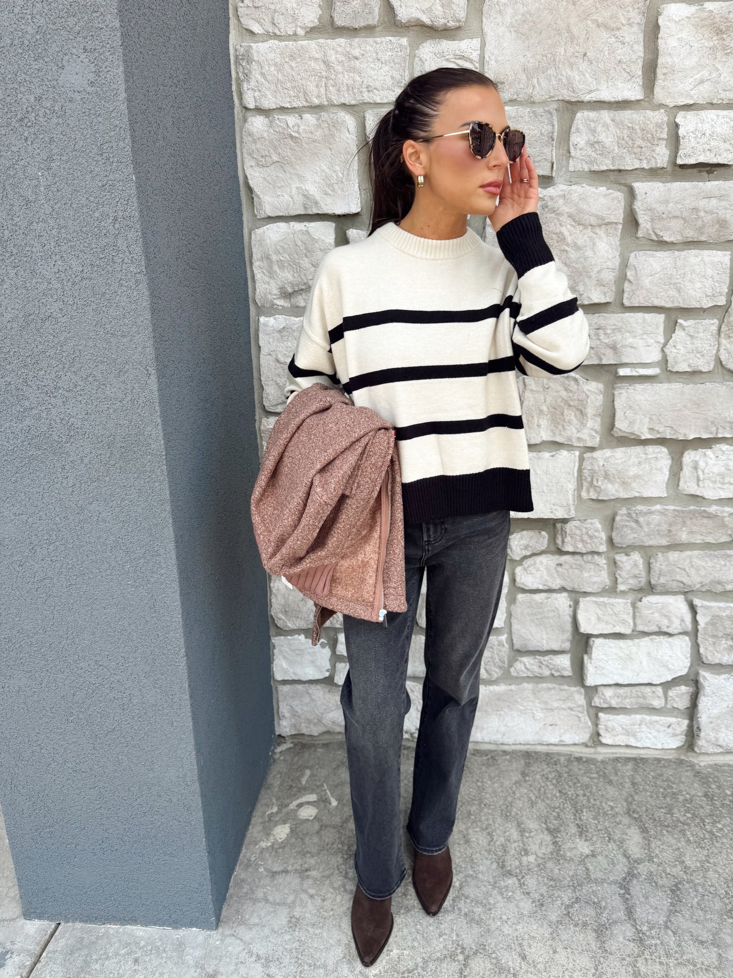 JORDAN STRIPED SWEATER