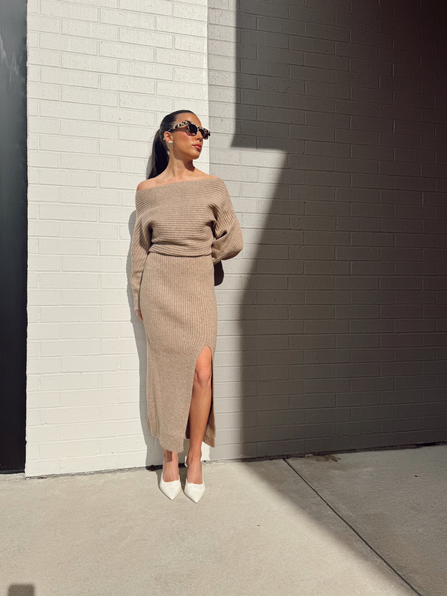 MIDI KNIT SWEATER DRESS
