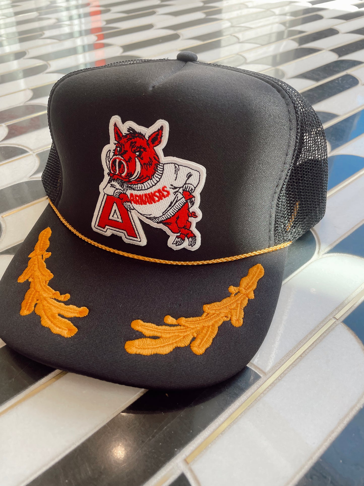 RETRO HOGS HAT