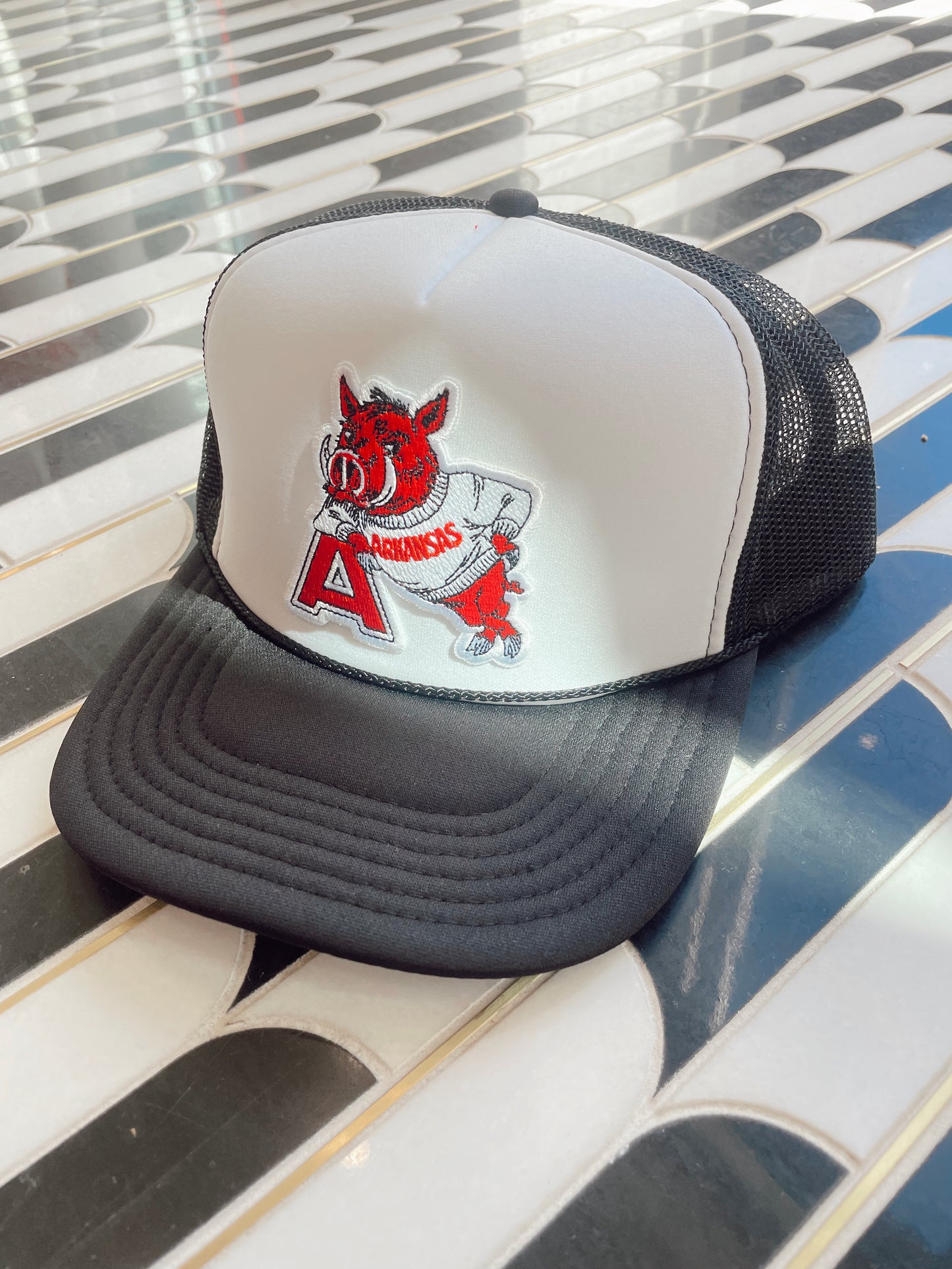 RETRO HOGS HAT