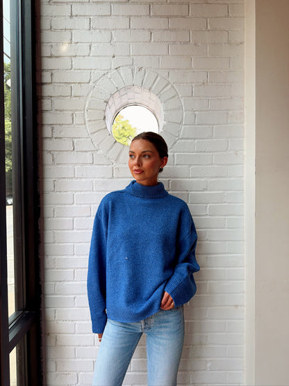 ECHO TURTLENECK