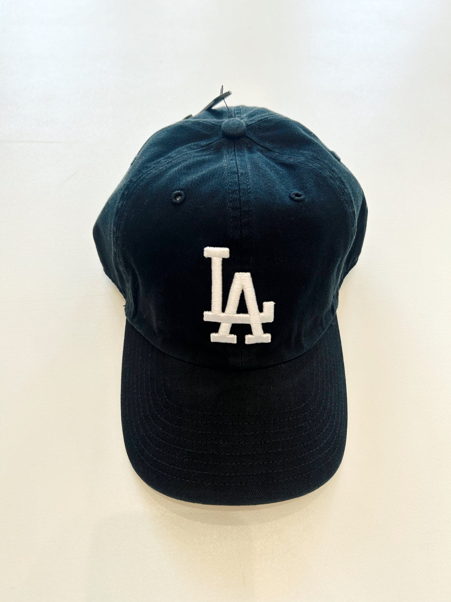 LA STRAPBACK HAT