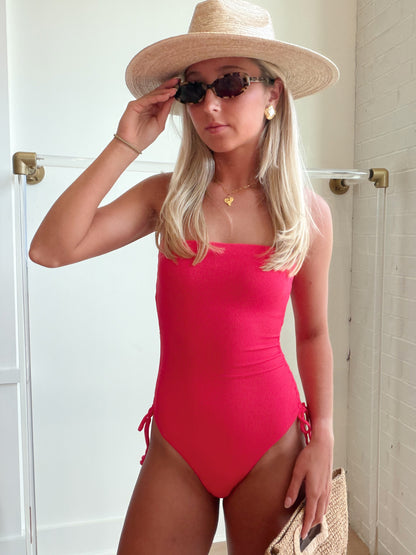 ELISE ONE PIECE BITSY
