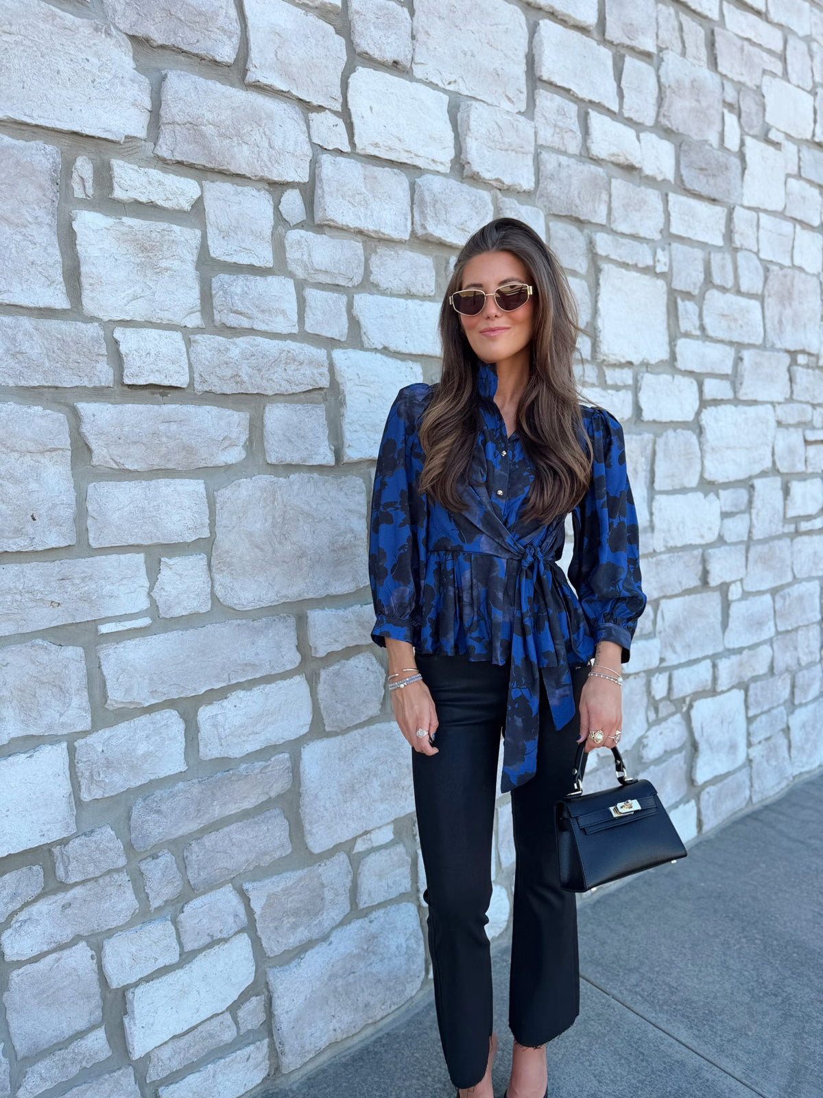 FLORAL BUTTON-UP WITH TIE BELT